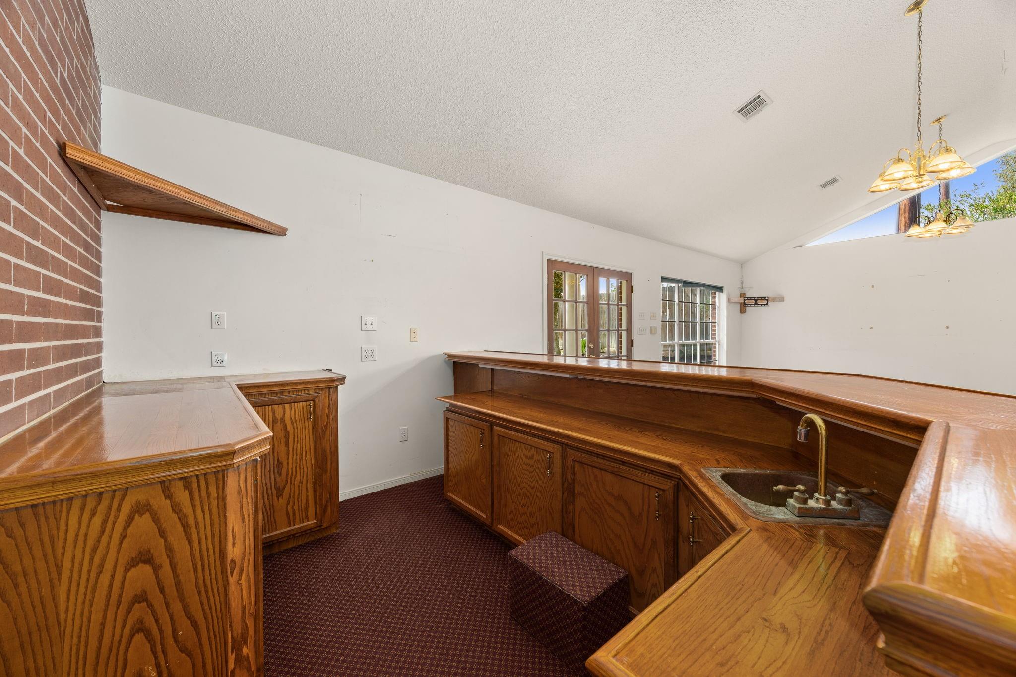 1602 Hannington Drive Property Photo 20