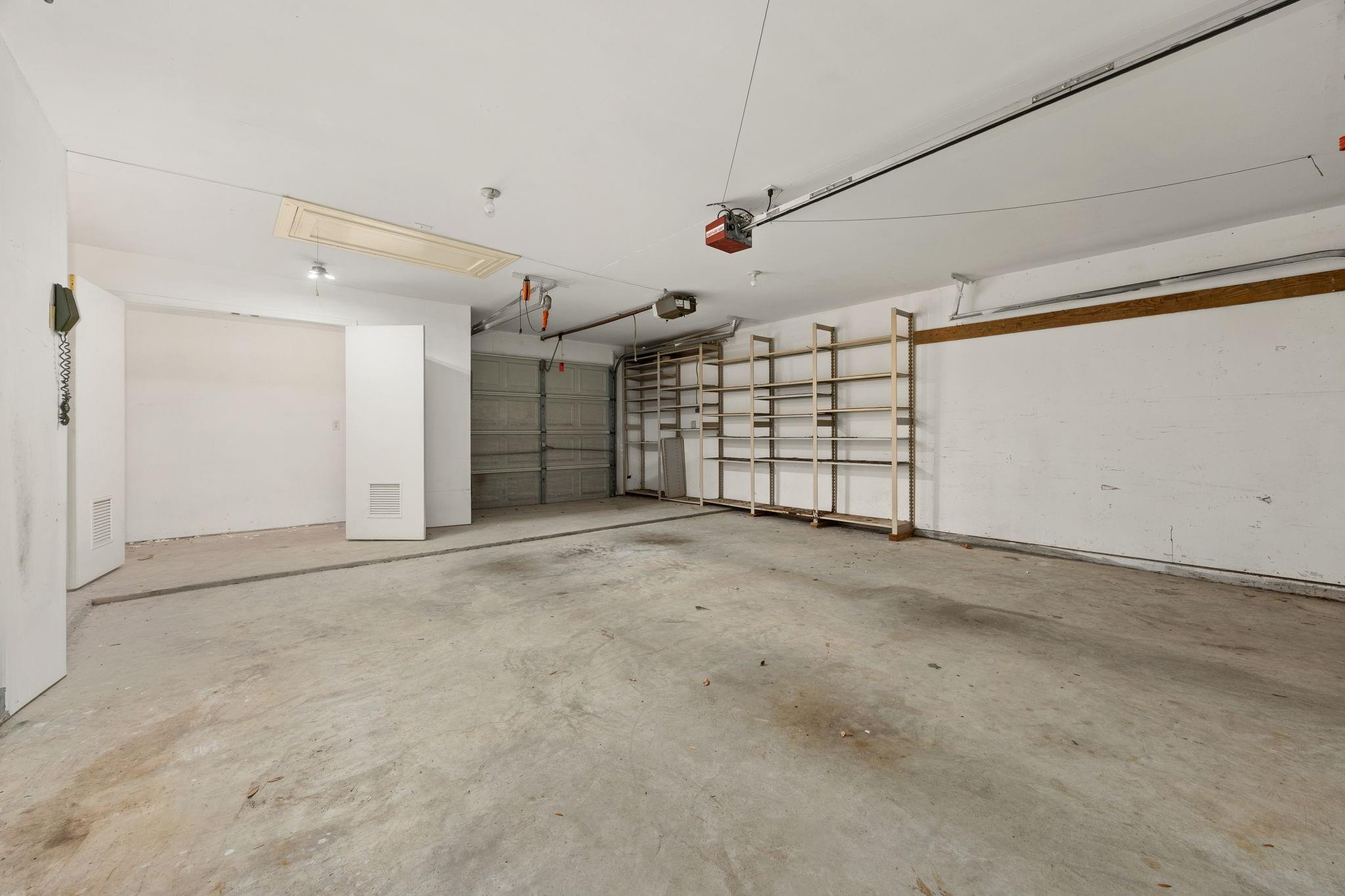 1602 Hannington Drive Property Photo 27