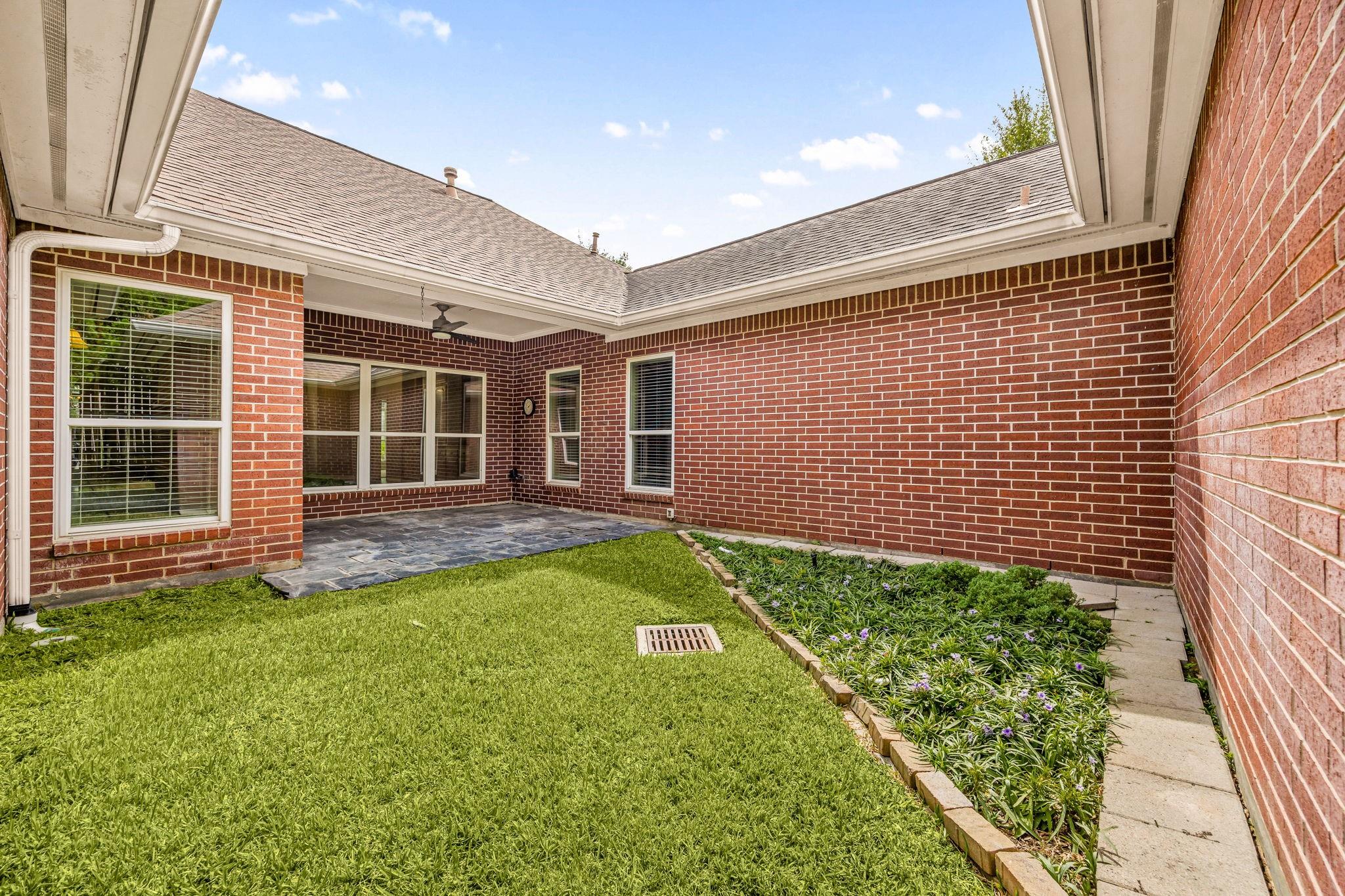 1602 Hannington Drive Property Photo 30