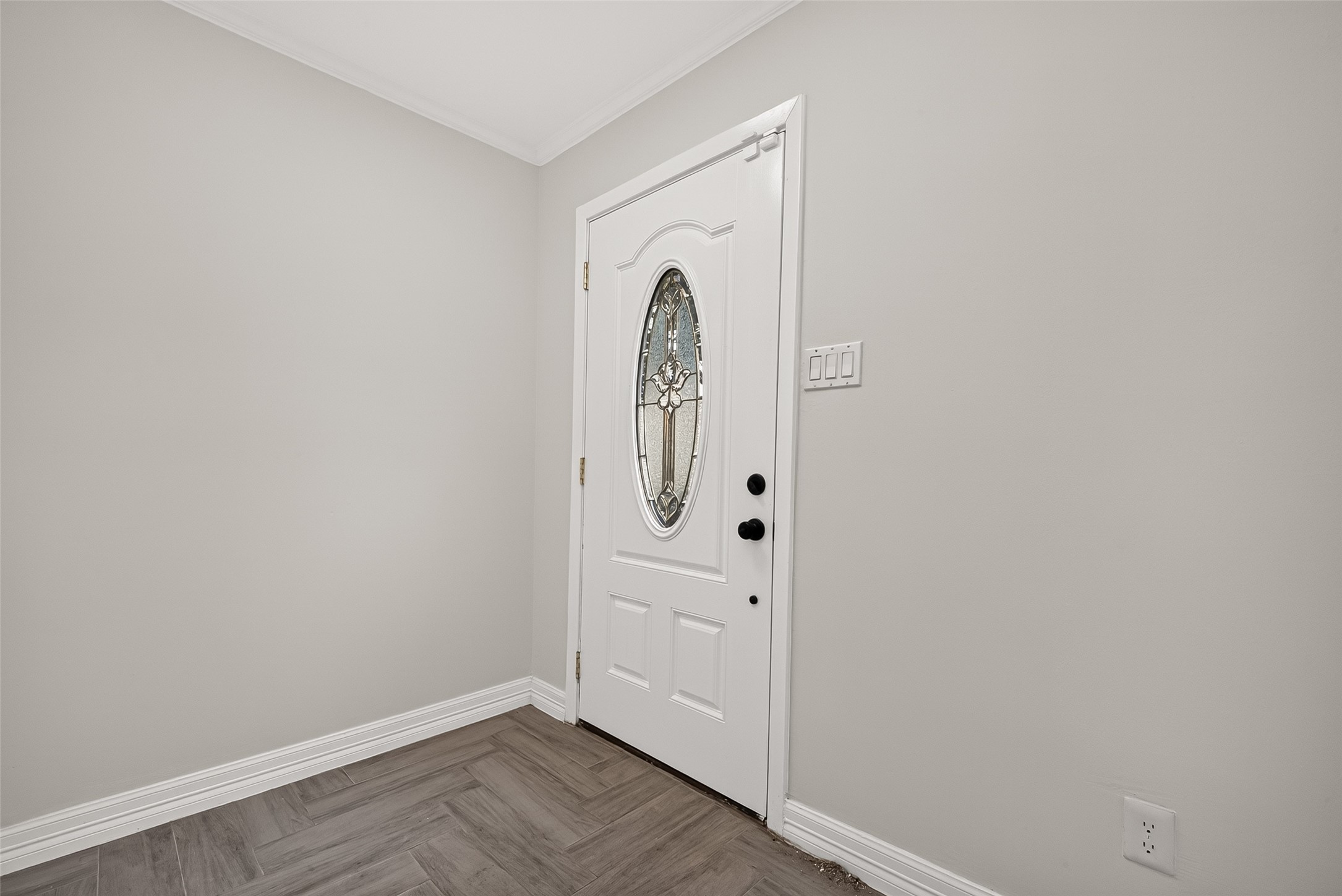 10383 Briar Forest Drive Property Photo 3
