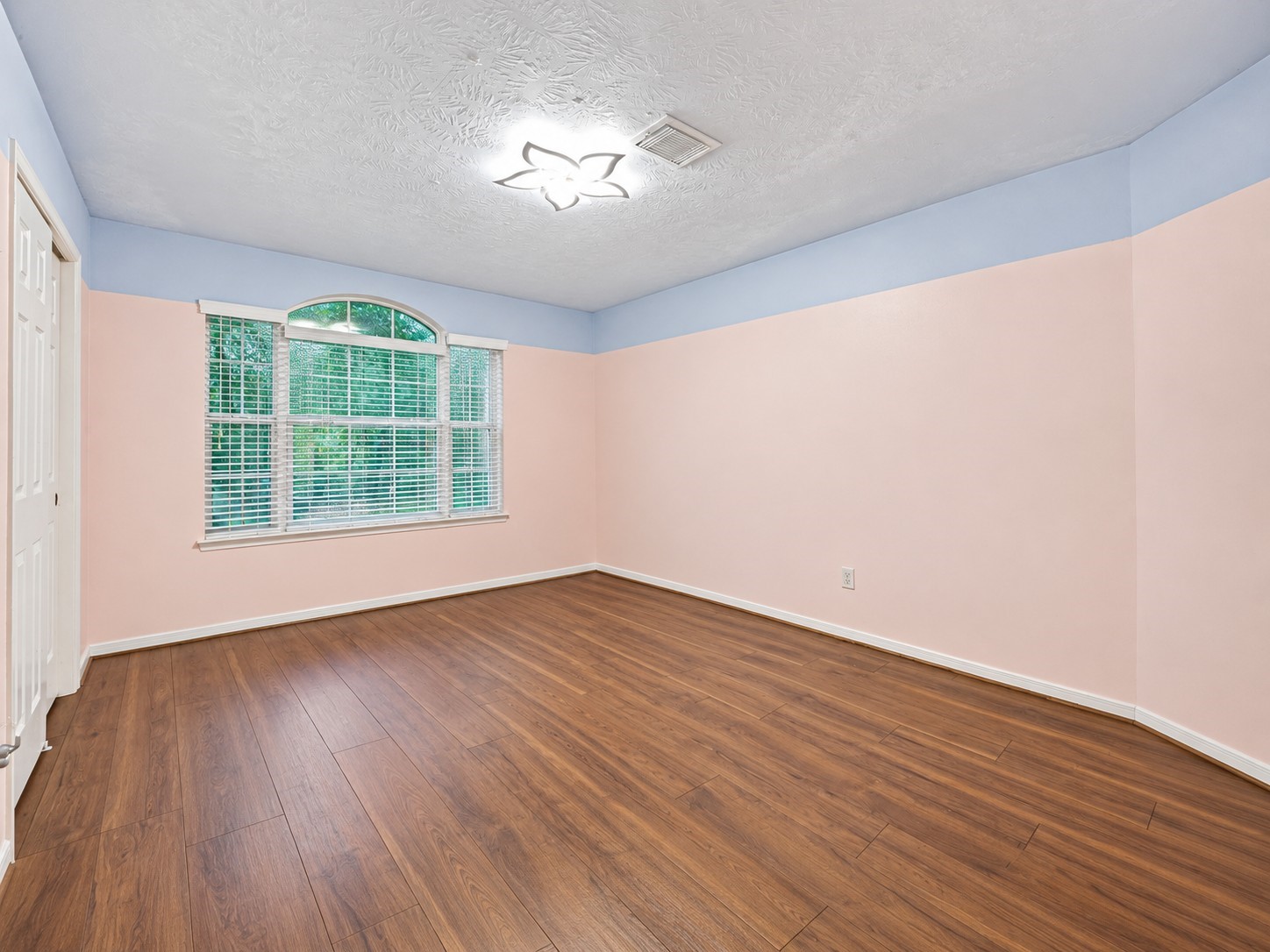 2602 Falcon Knoll Lane Property Photo 26