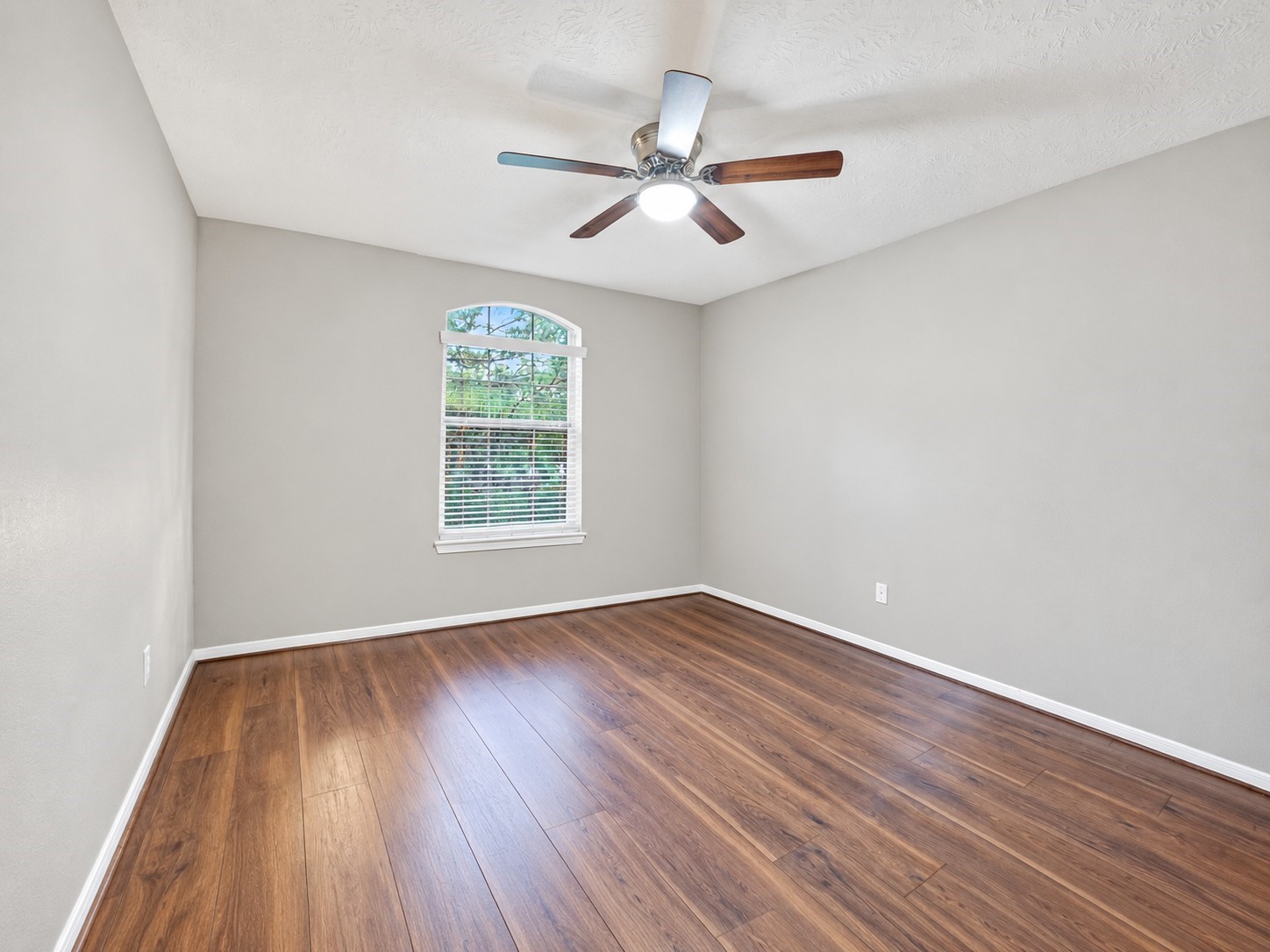 2602 Falcon Knoll Lane Property Photo 27