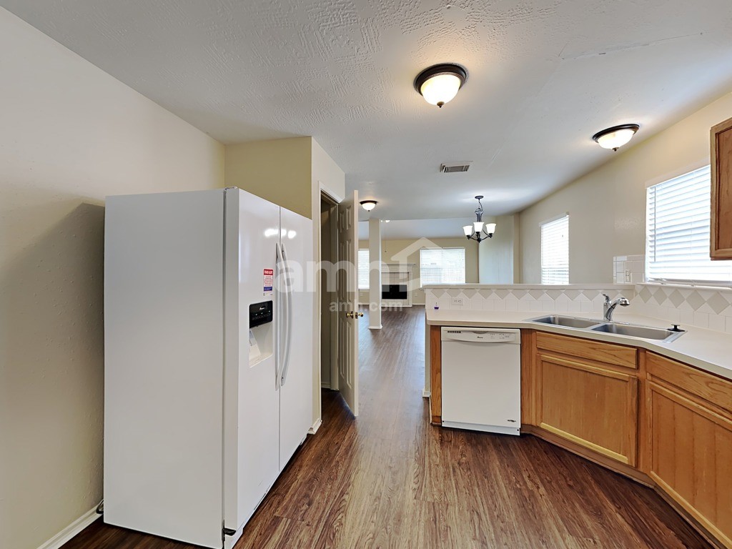 1207 Nantere Court Property Photo 3
