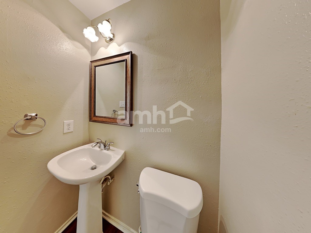 1207 Nantere Court Property Photo 7