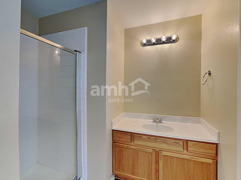 1207 Nantere Court Property Photo 13