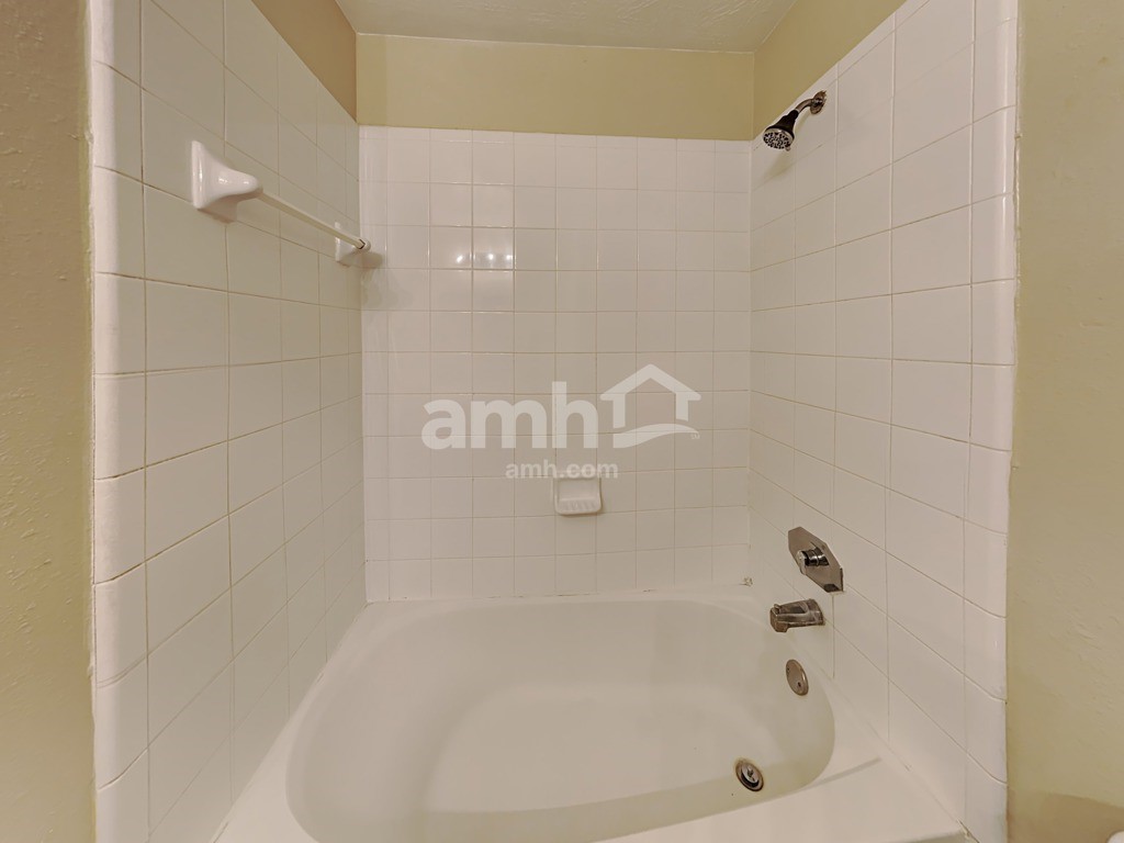1207 Nantere Court Property Photo 19