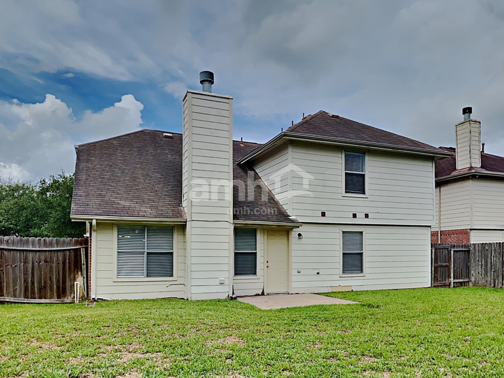 1207 Nantere Court Property Photo 20