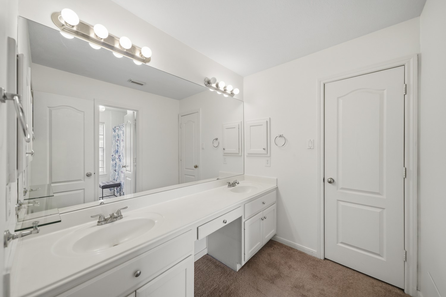 16 Fosters Court Property Photo 21