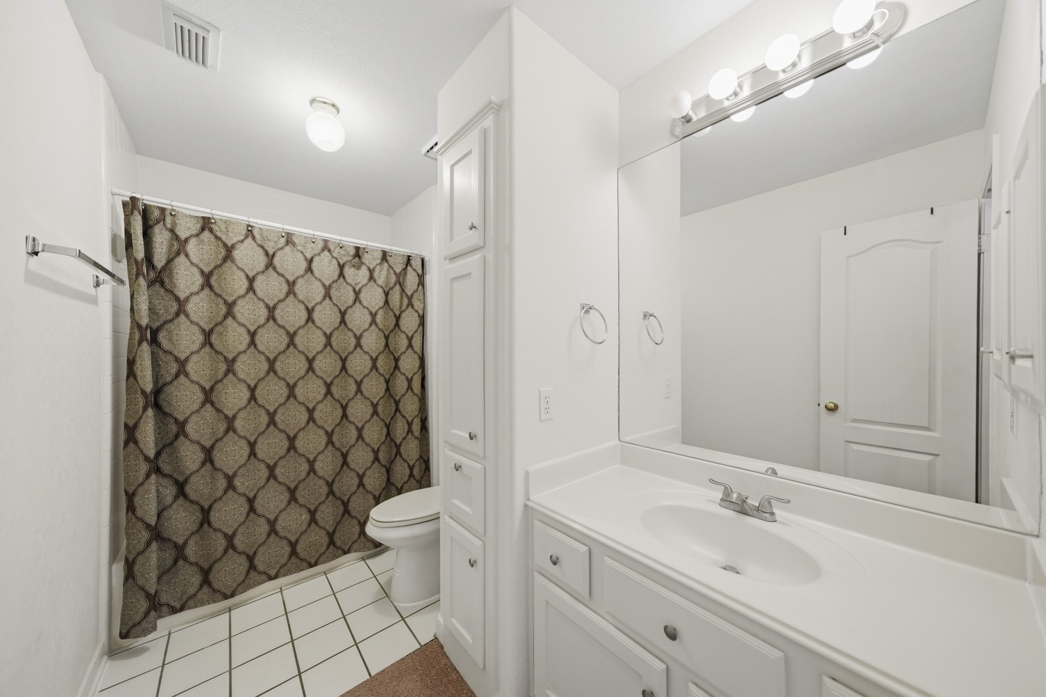 16 Fosters Court Property Photo 31