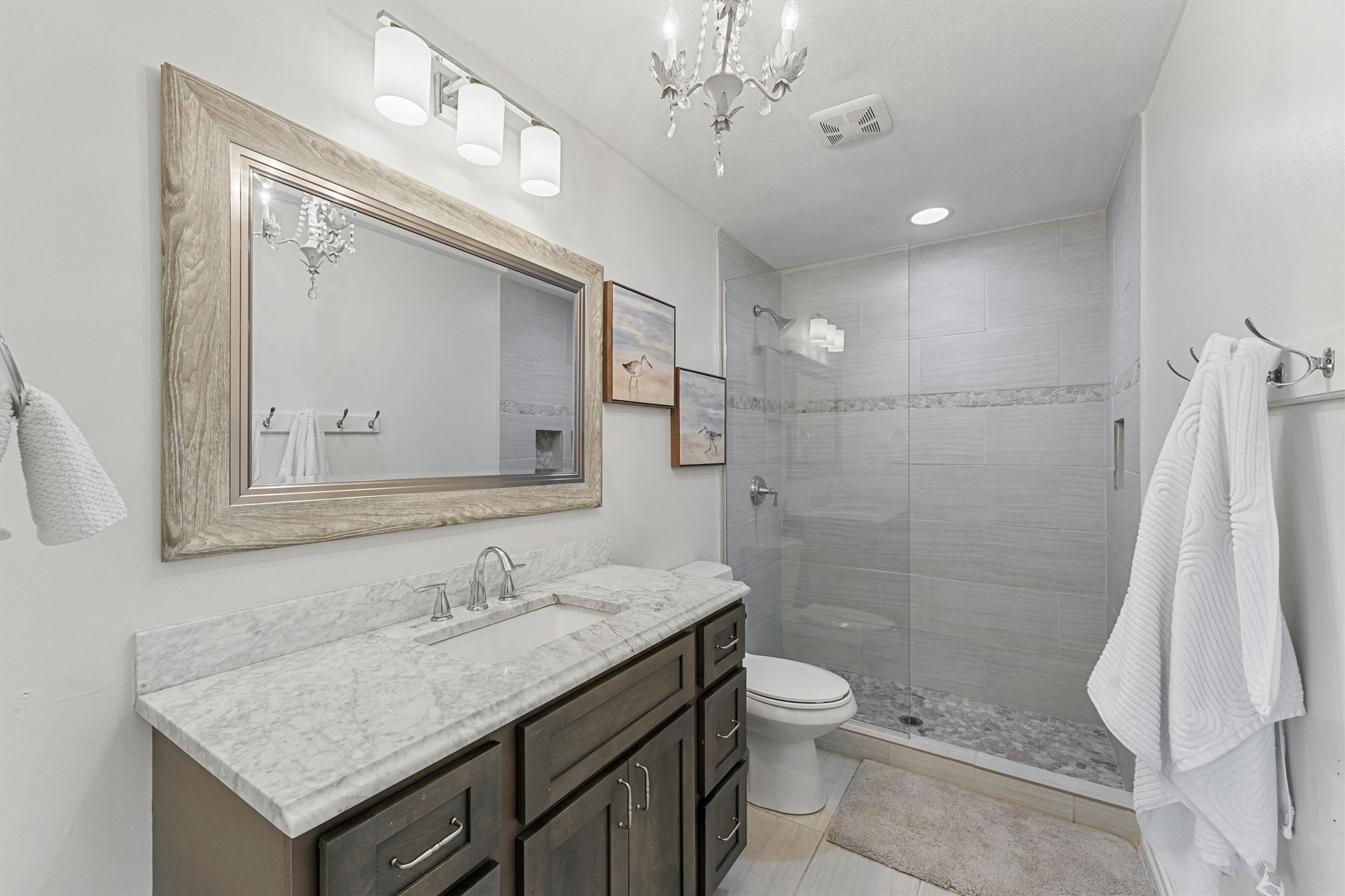 22202 Frio Drive Property Photo 14