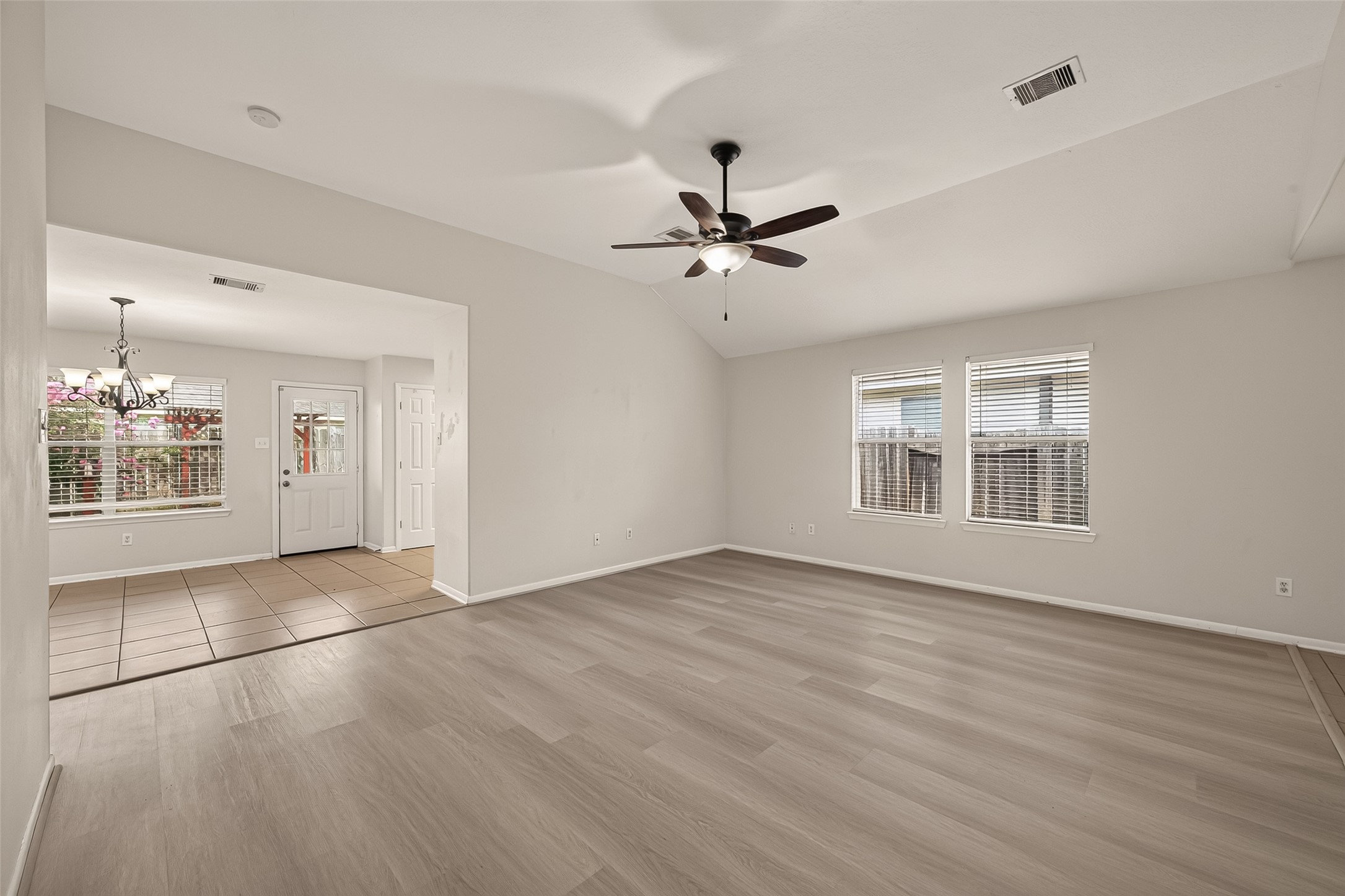 6619 Wellington Meadows Drive Property Photo 10