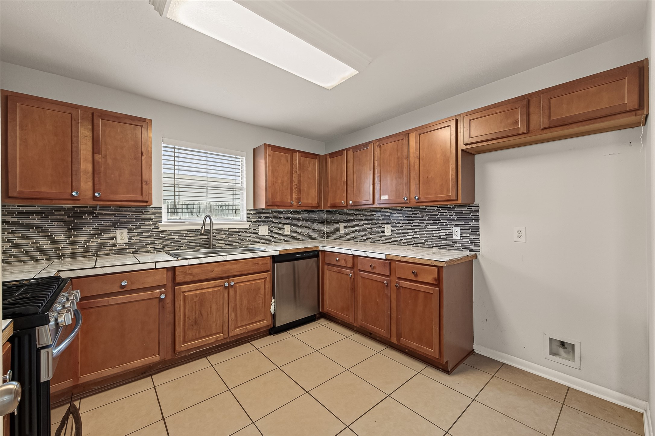 6619 Wellington Meadows Drive Property Photo 15