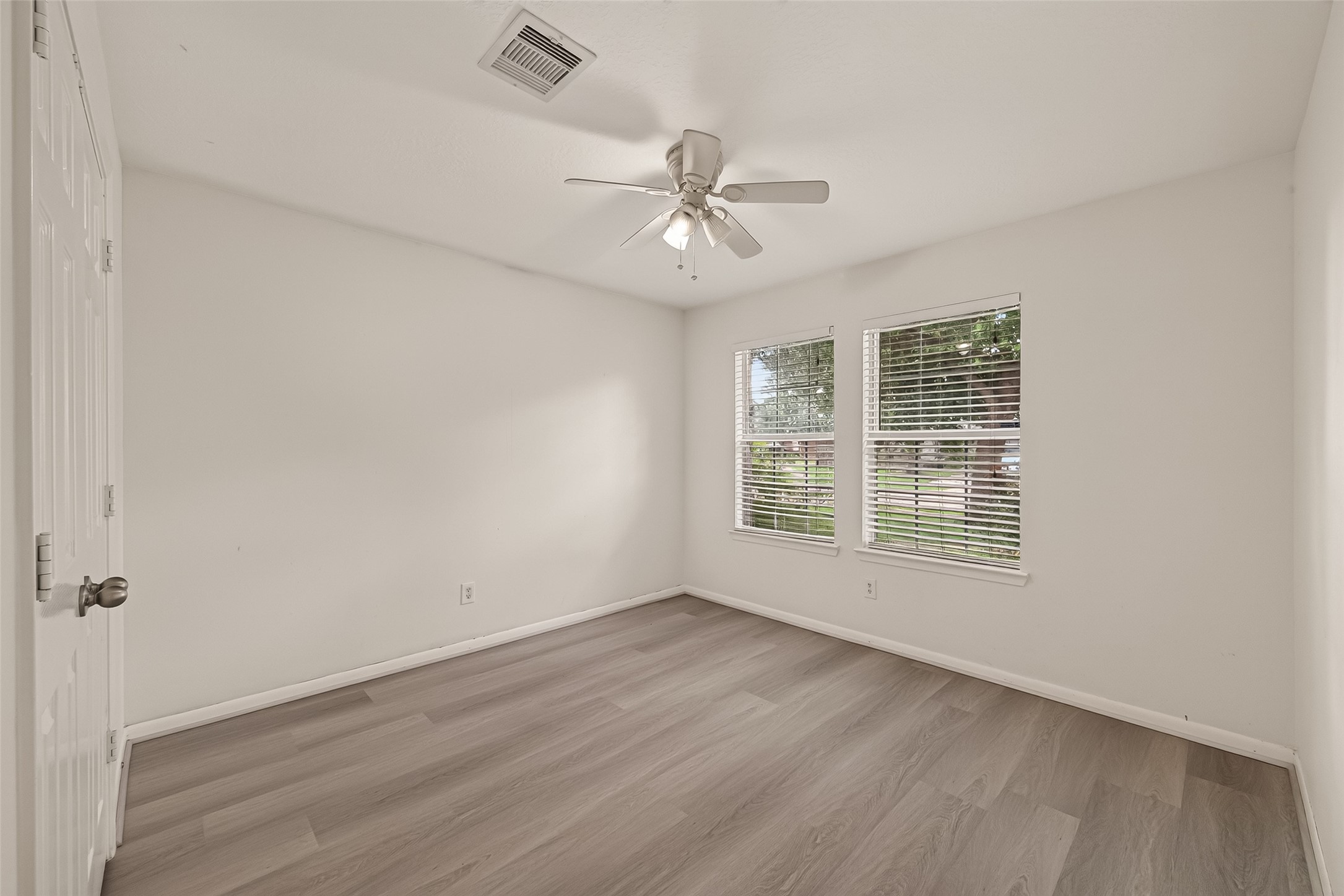 6619 Wellington Meadows Drive Property Photo 24