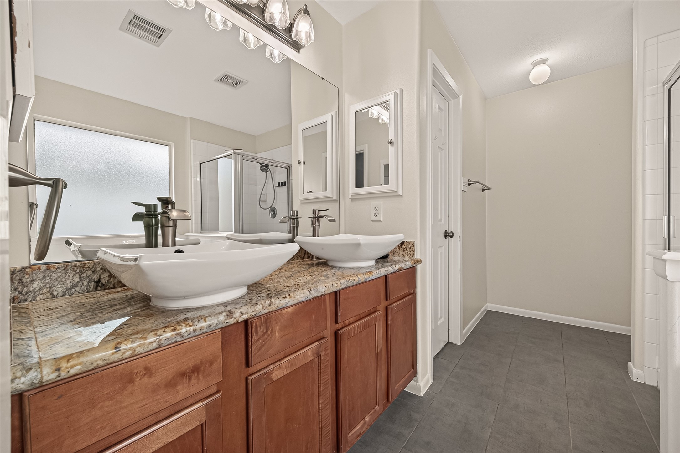 6619 Wellington Meadows Drive Property Photo 30