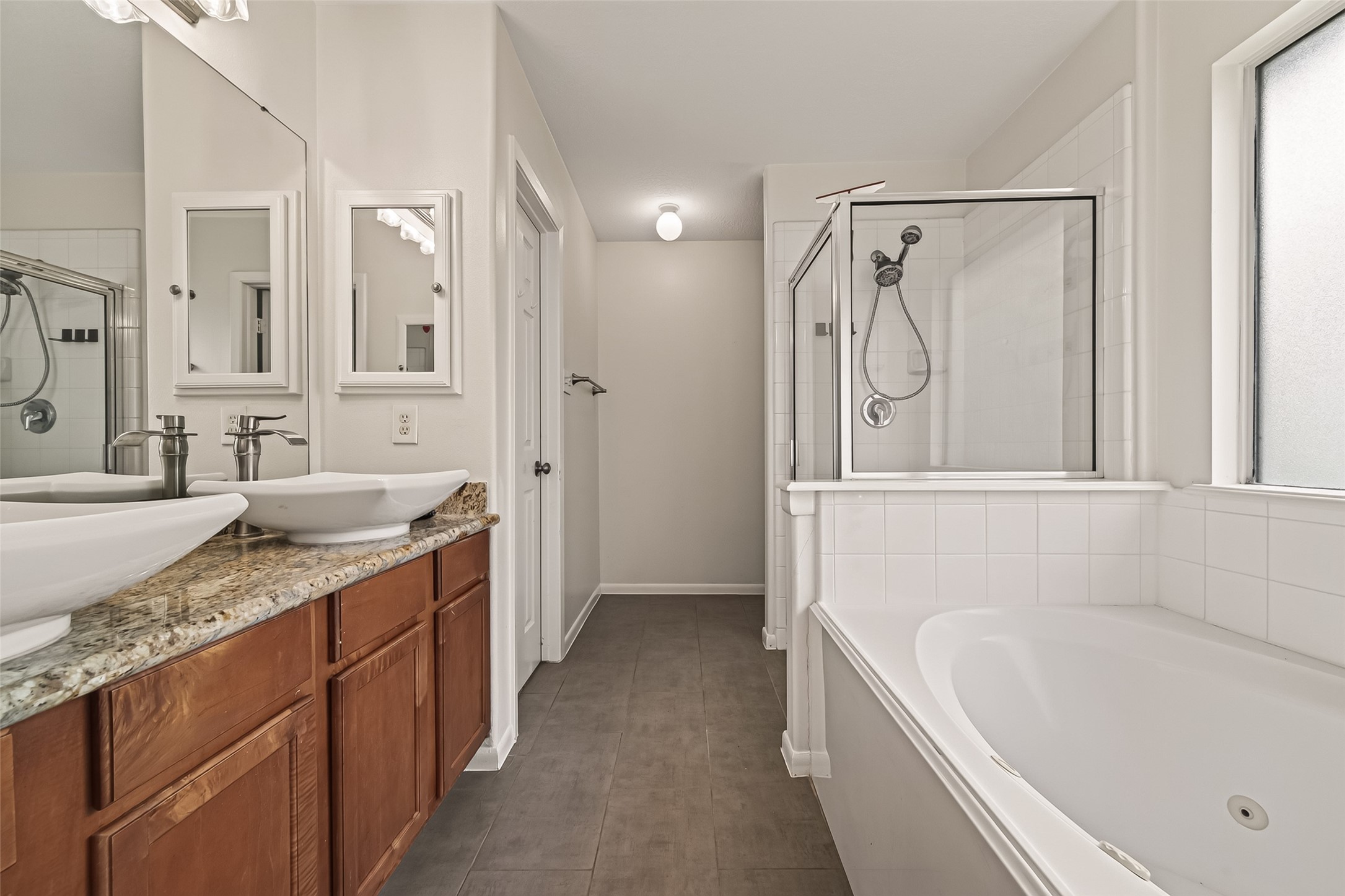 6619 Wellington Meadows Drive Property Photo 31