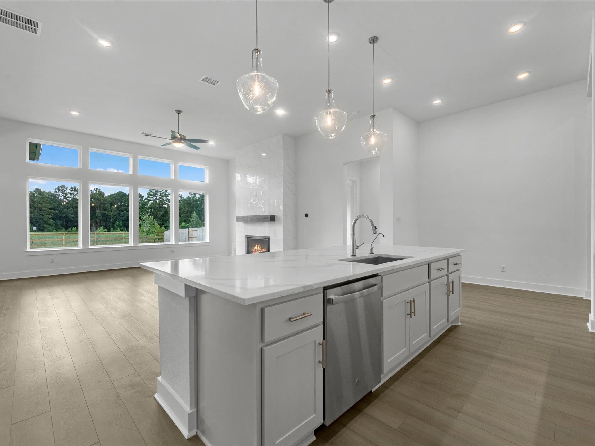 14323 Moonlit Creek Court Property Photo 4