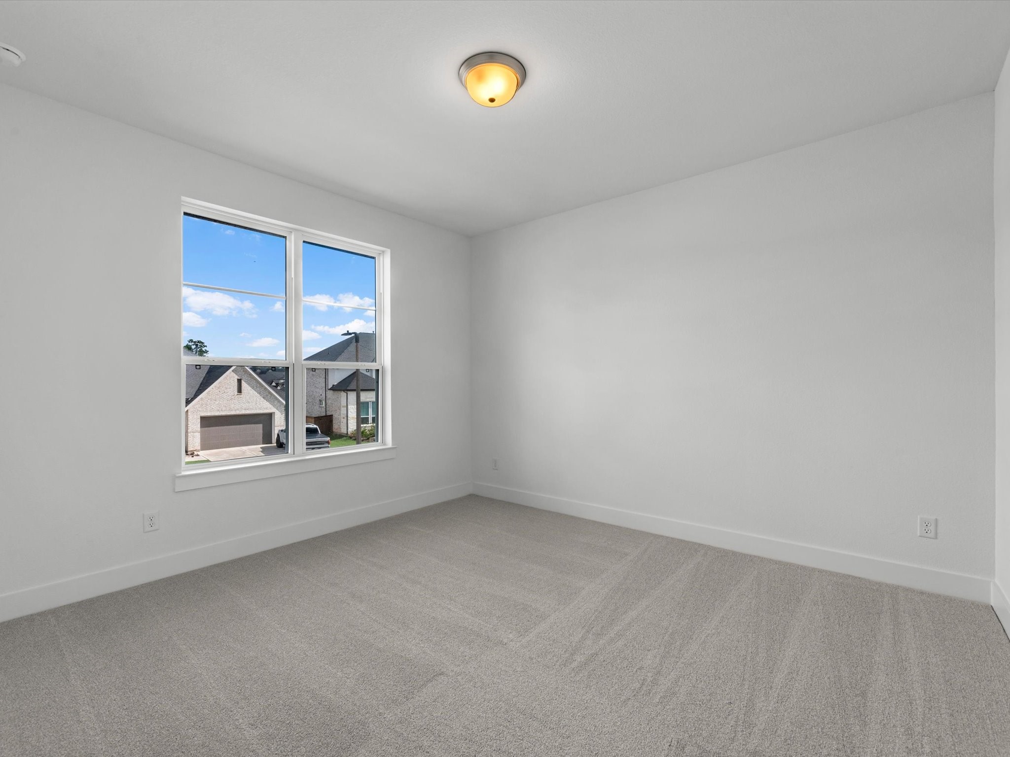 14323 Moonlit Creek Court Property Photo 18