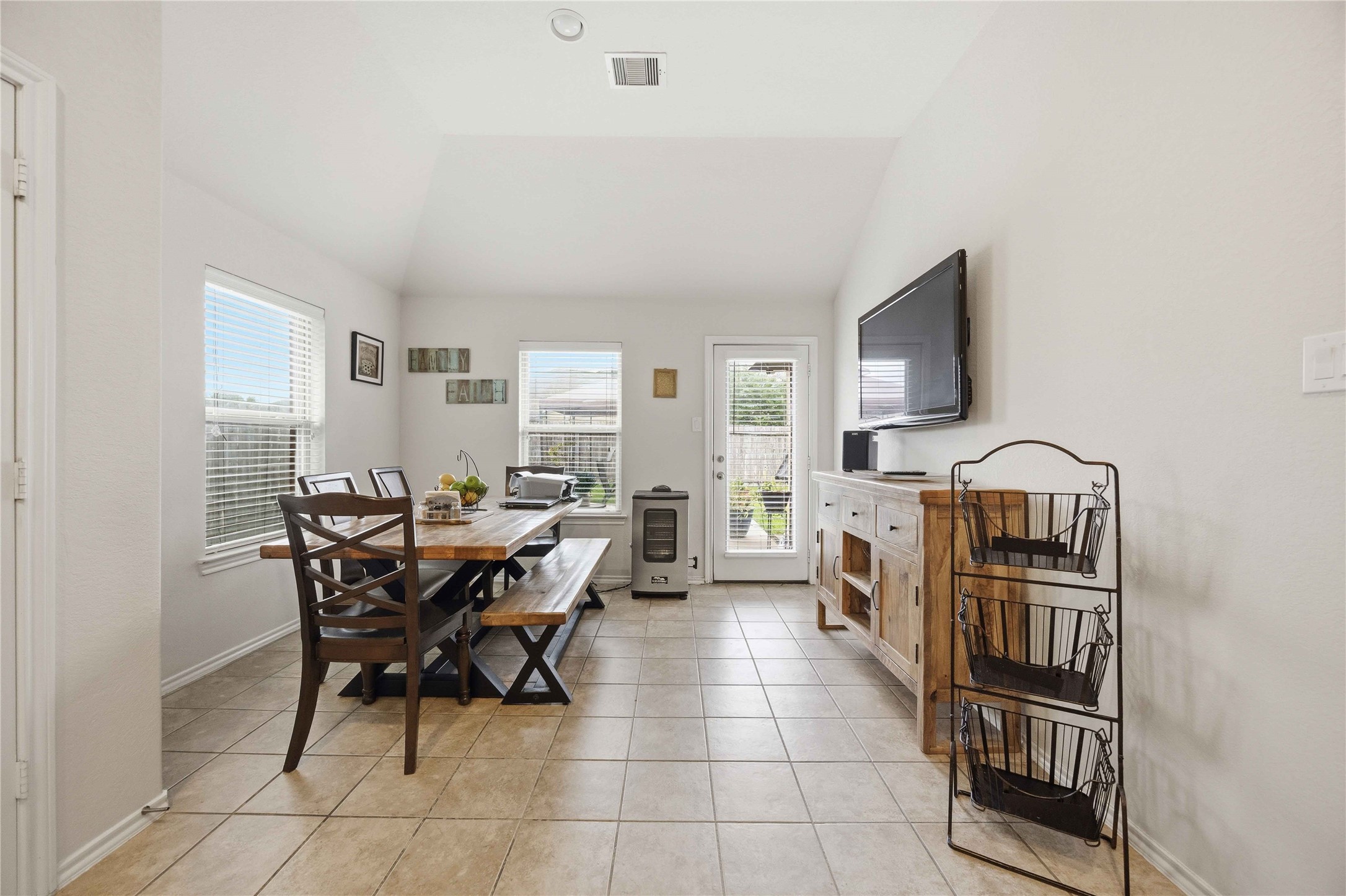 1923 Marble Stone Lane Property Photo 4