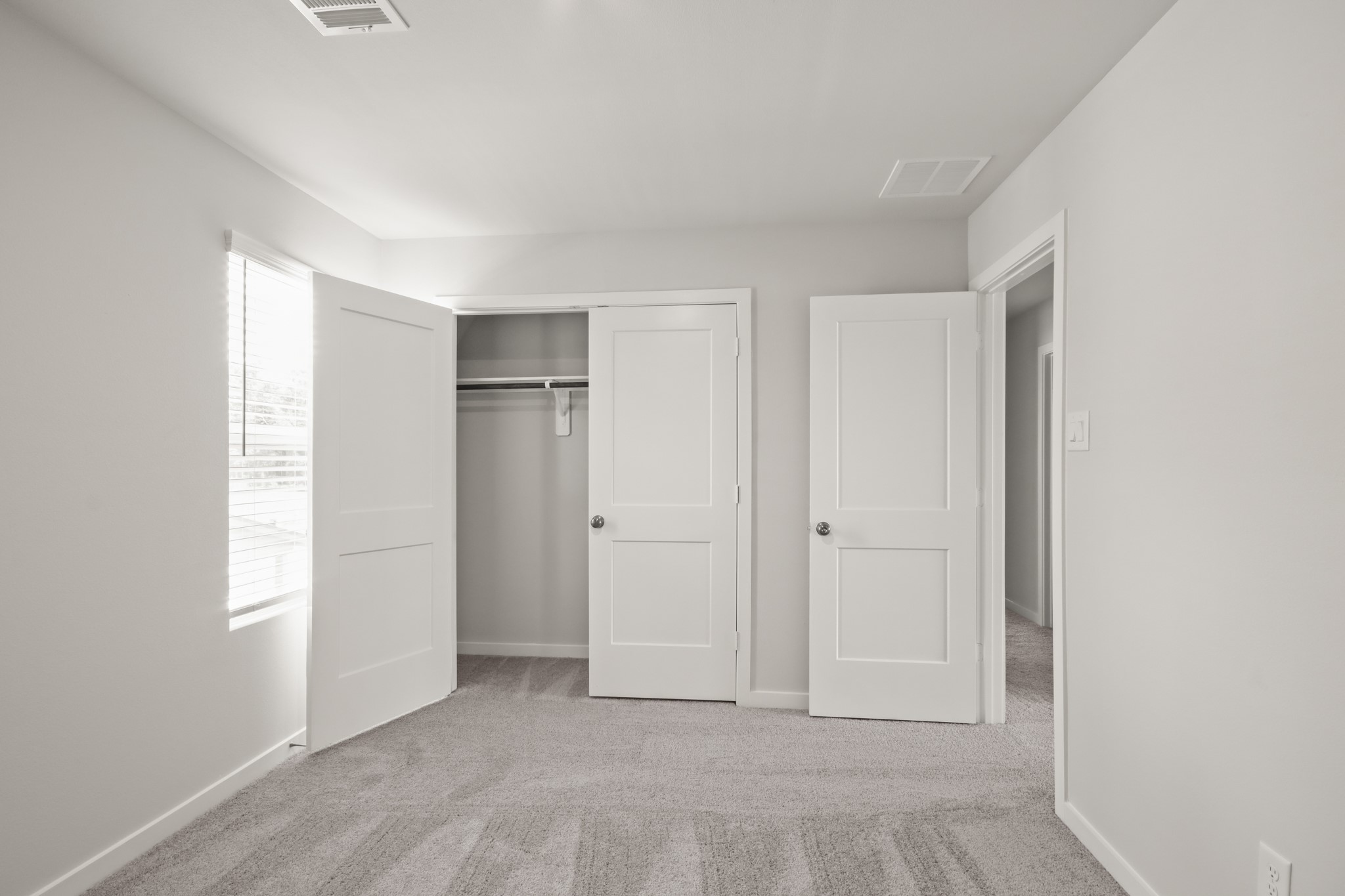 4022 Ancient Honor Drive Property Photo 16