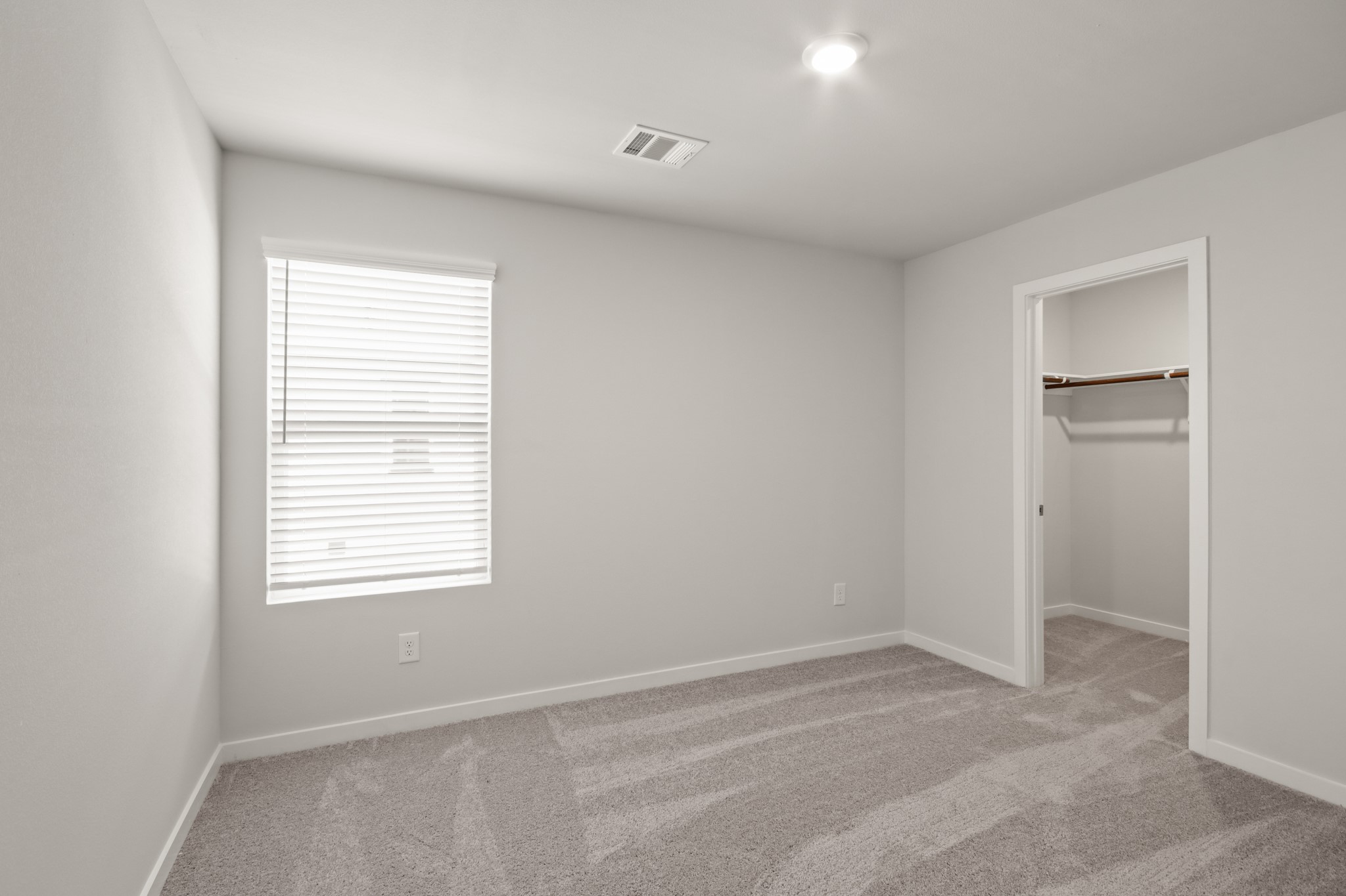 4022 Ancient Honor Drive Property Photo 18