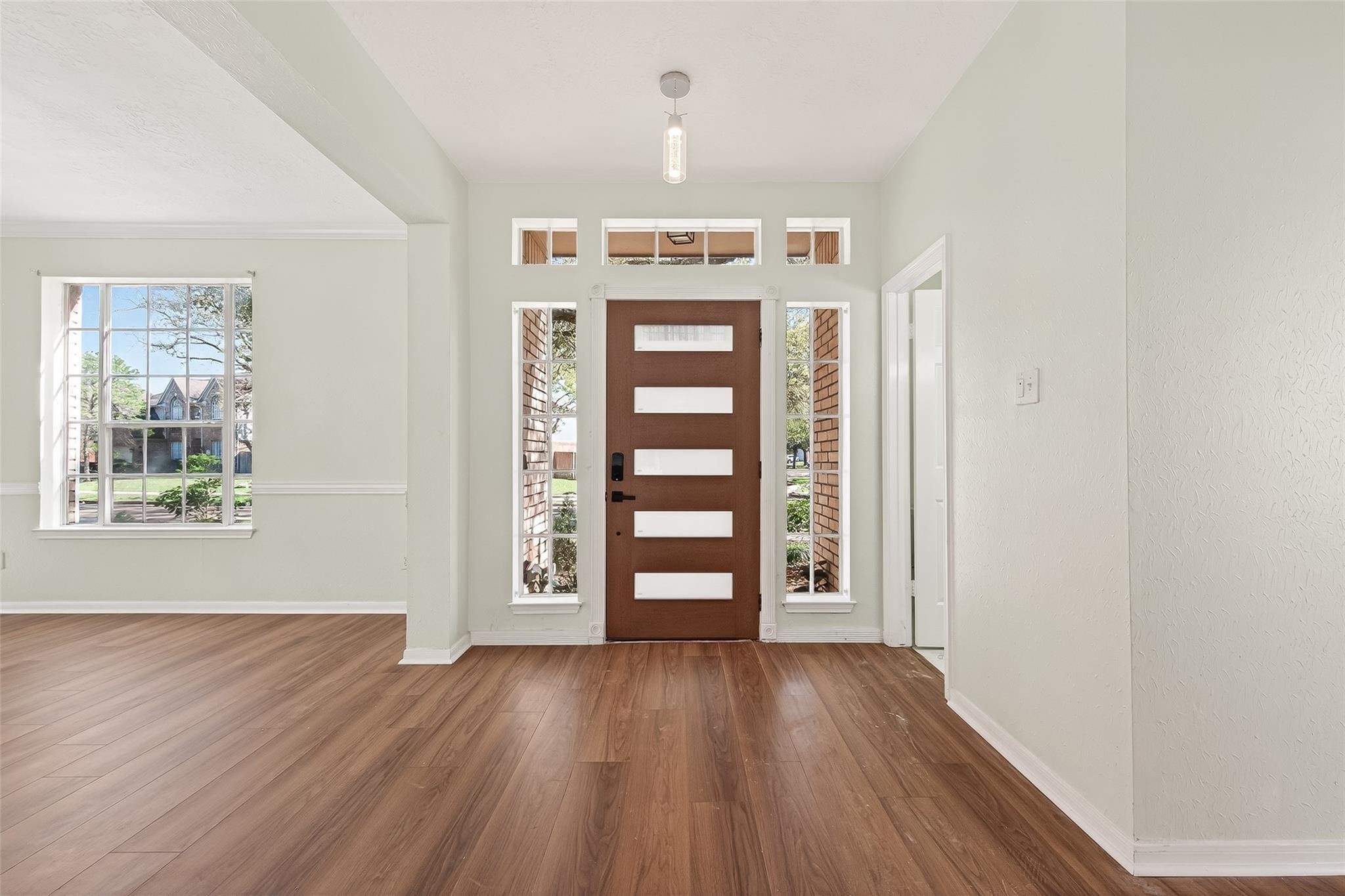 16410 Fondren Grove Drive Property Photo 6
