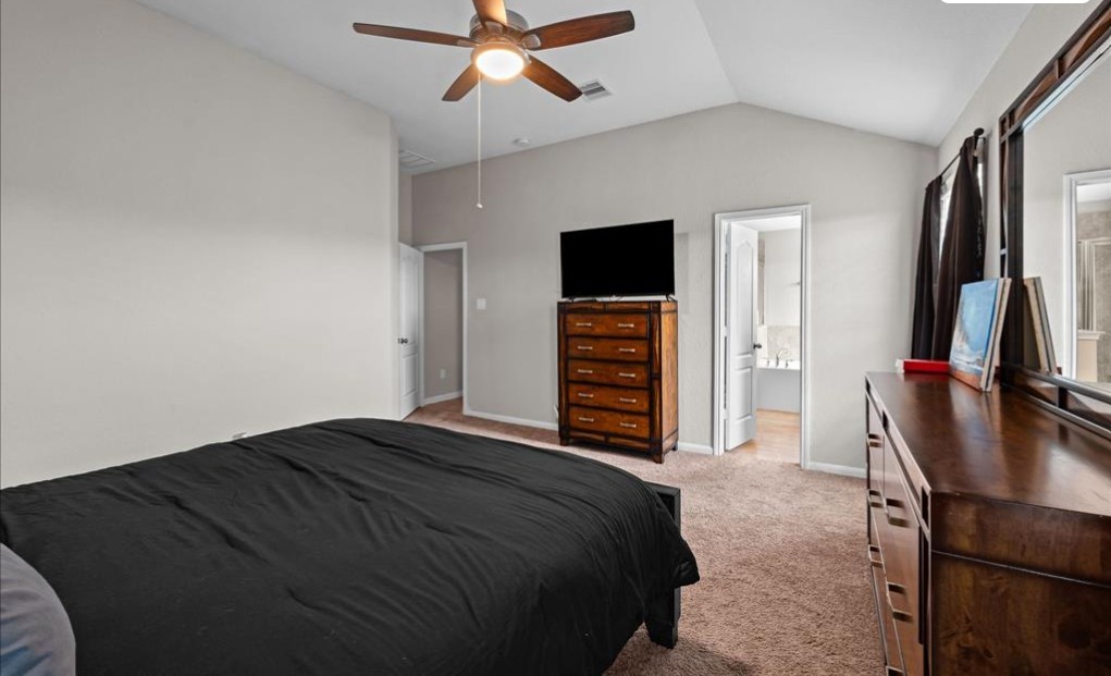 689 Forest Bend Lane Property Photo 9