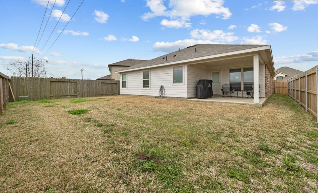689 Forest Bend Lane Property Photo 18