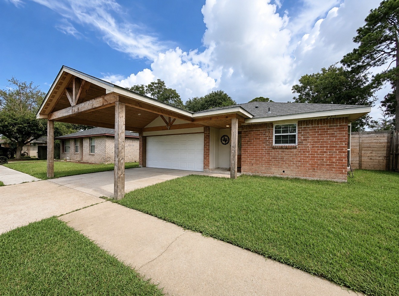 1427 Kappa Street Property Photo 2