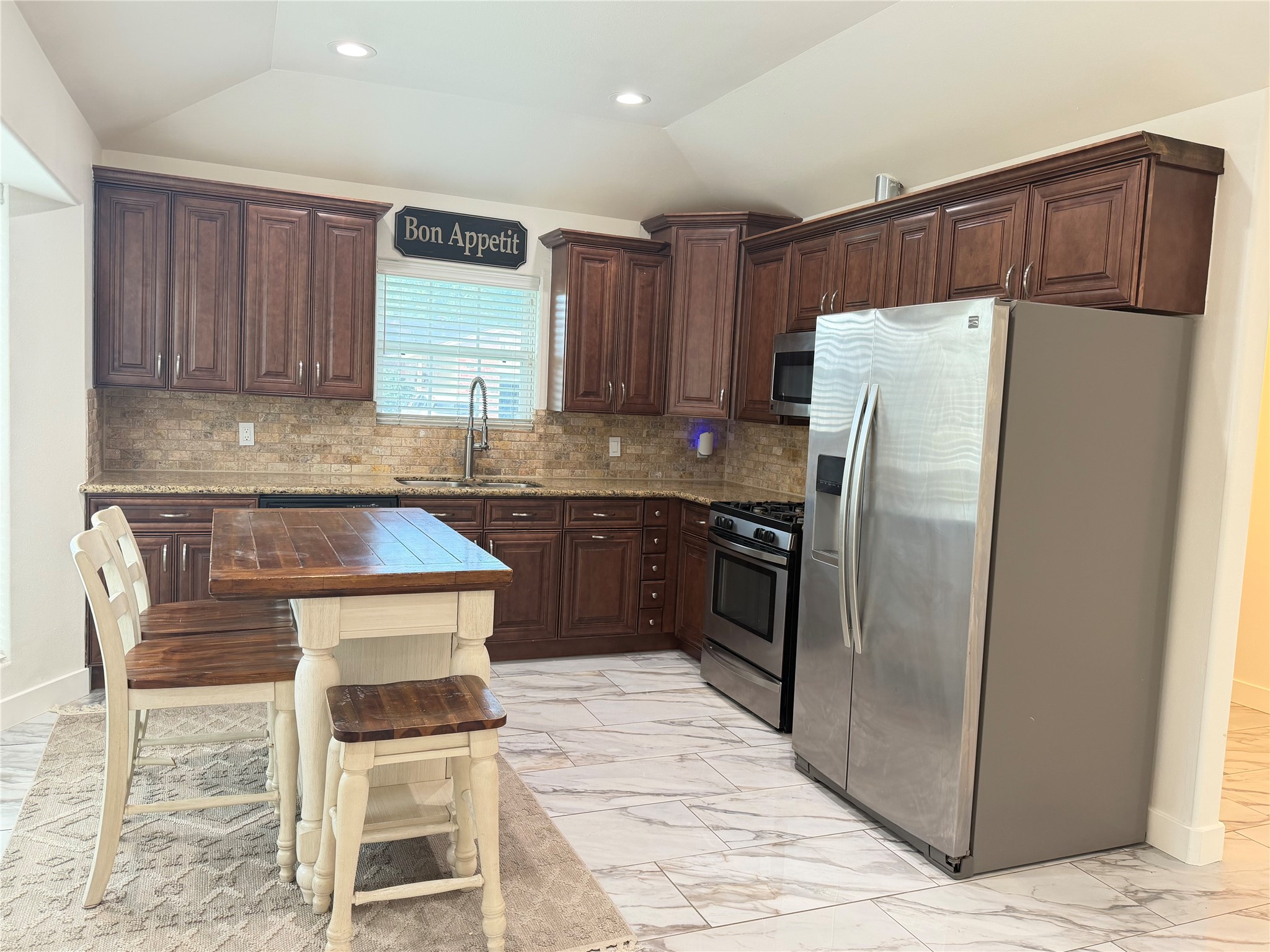 1427 Kappa Street Property Photo 10