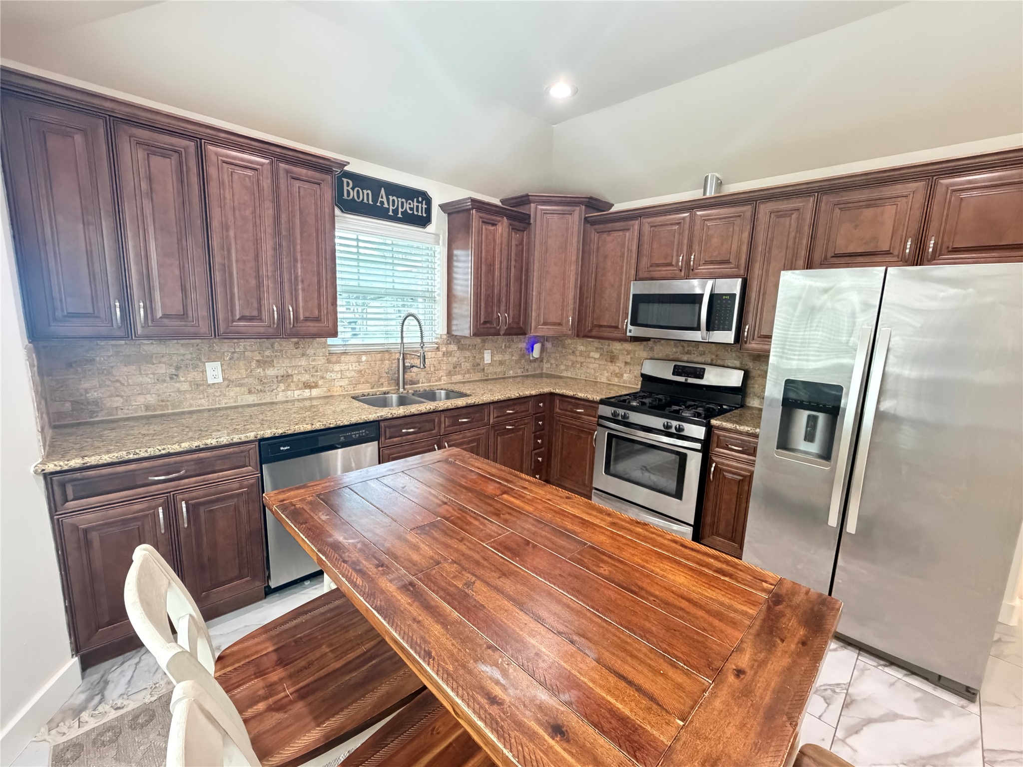 1427 Kappa Street Property Photo 11