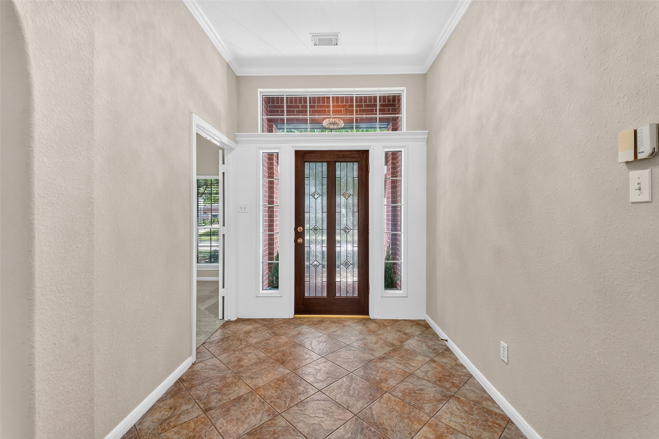 1114 Bringewood Chase Drive Property Photo 4