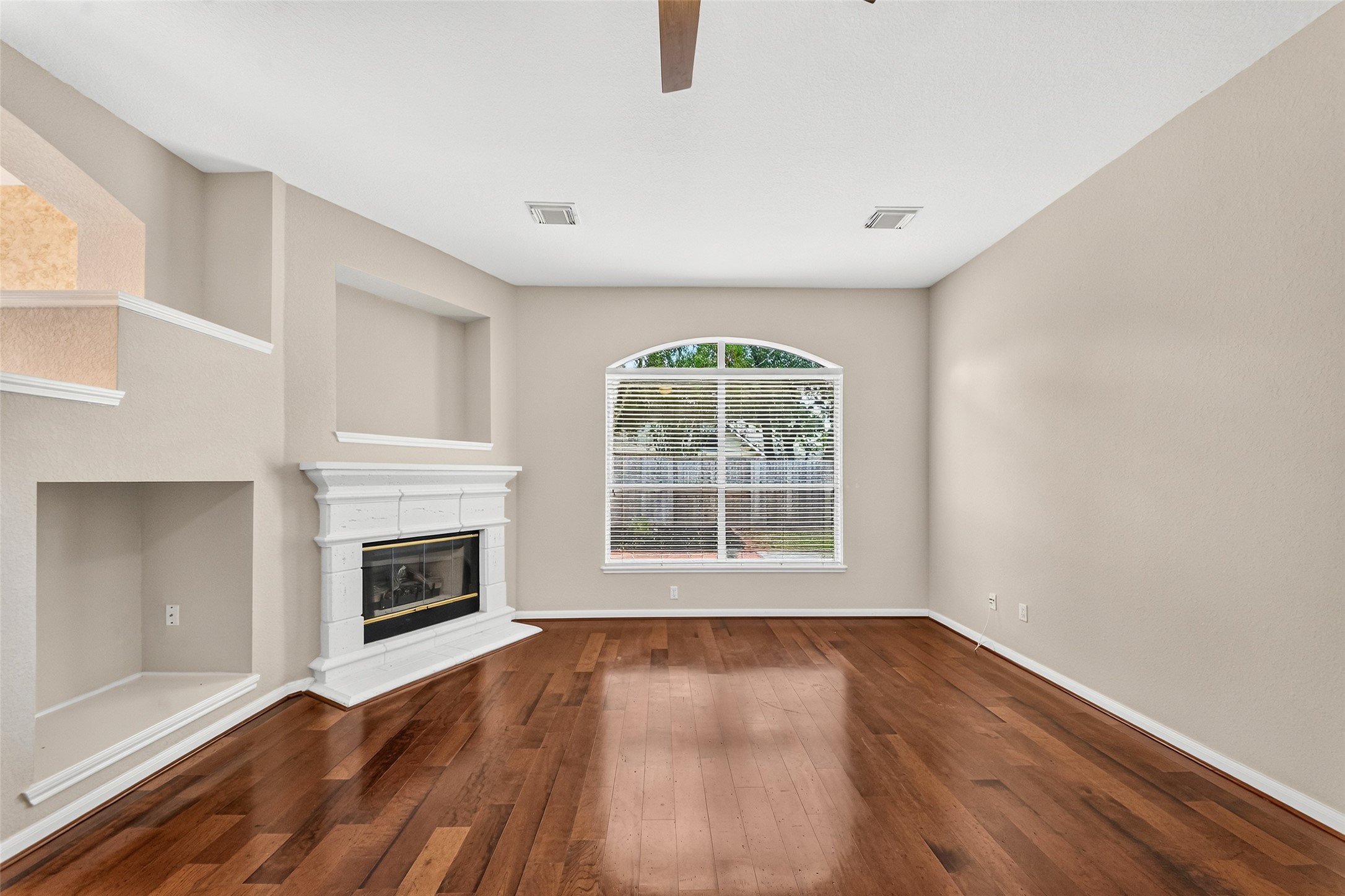 1114 Bringewood Chase Drive Property Photo 10