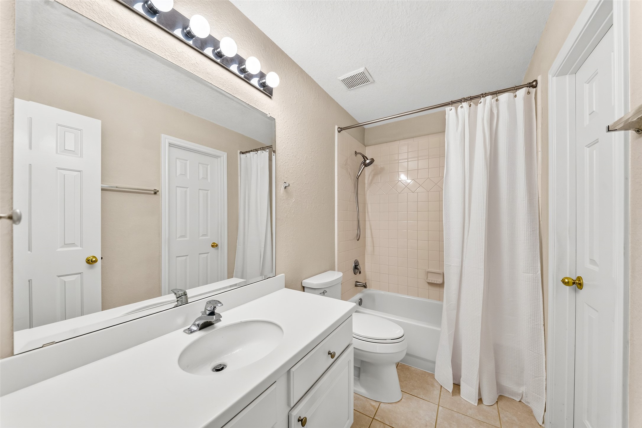 1114 Bringewood Chase Drive Property Photo 26