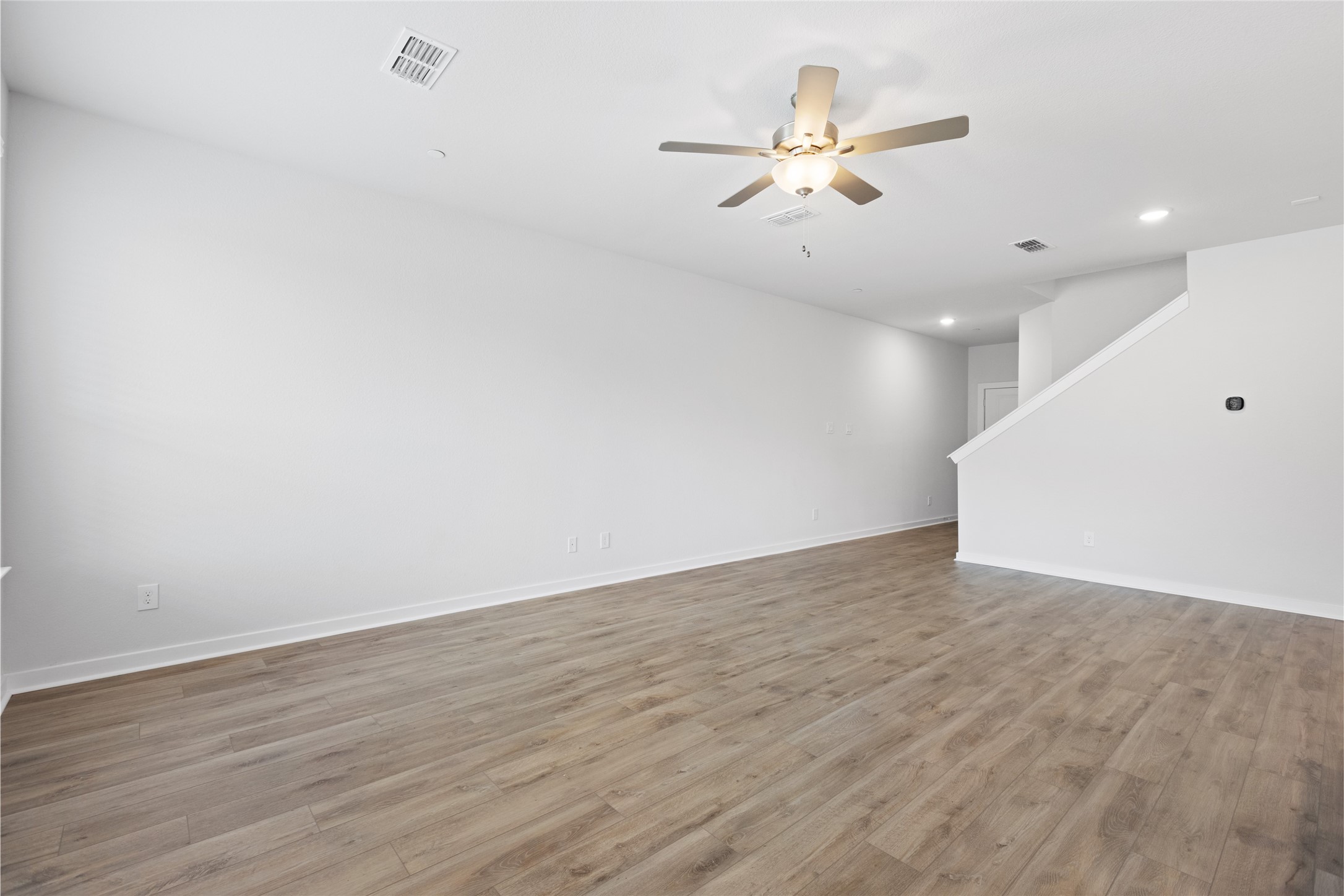 8104 Danson Lane Property Photo 11
