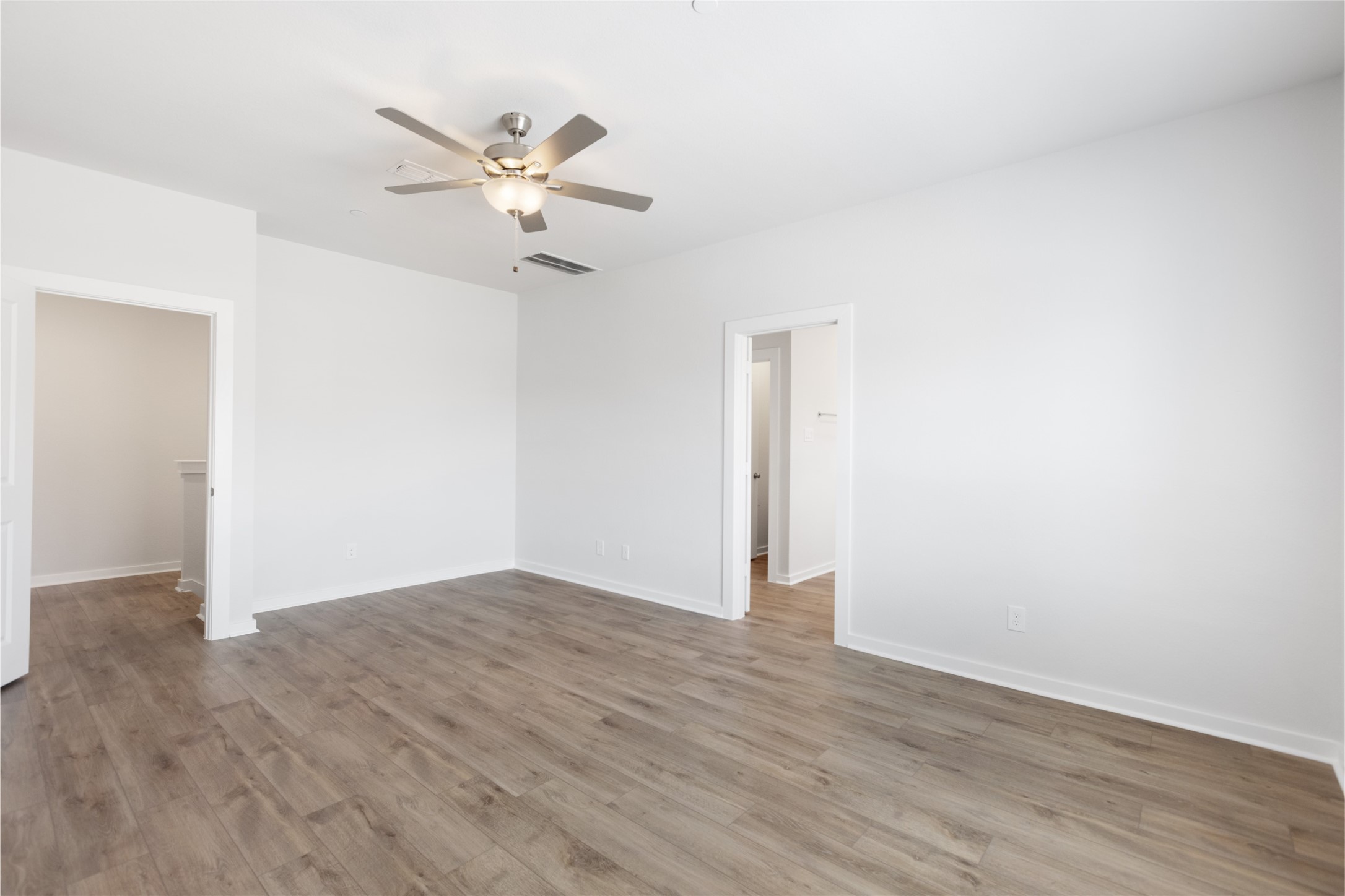 8104 Danson Lane Property Photo 15
