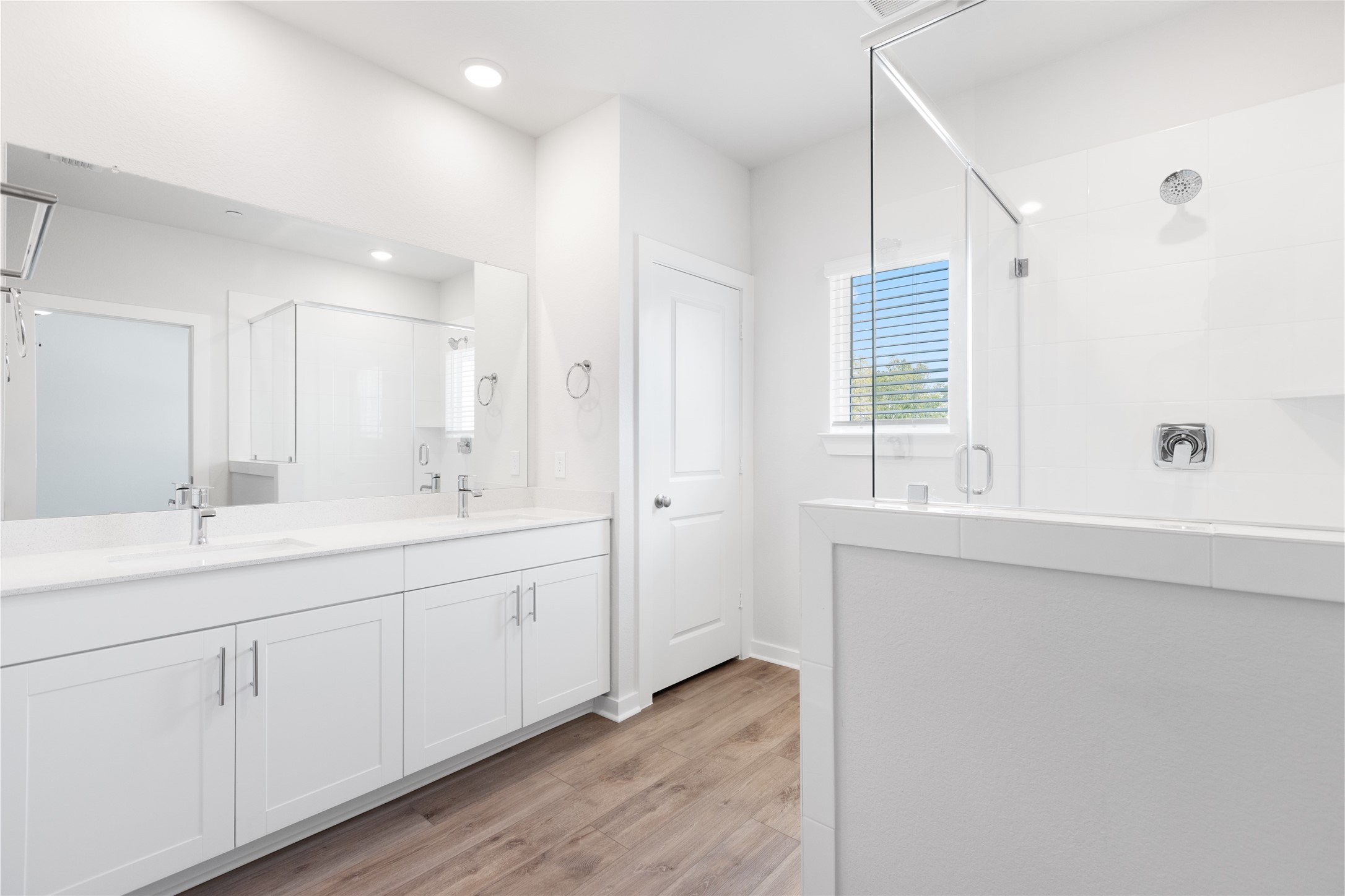 8104 Danson Lane Property Photo 16