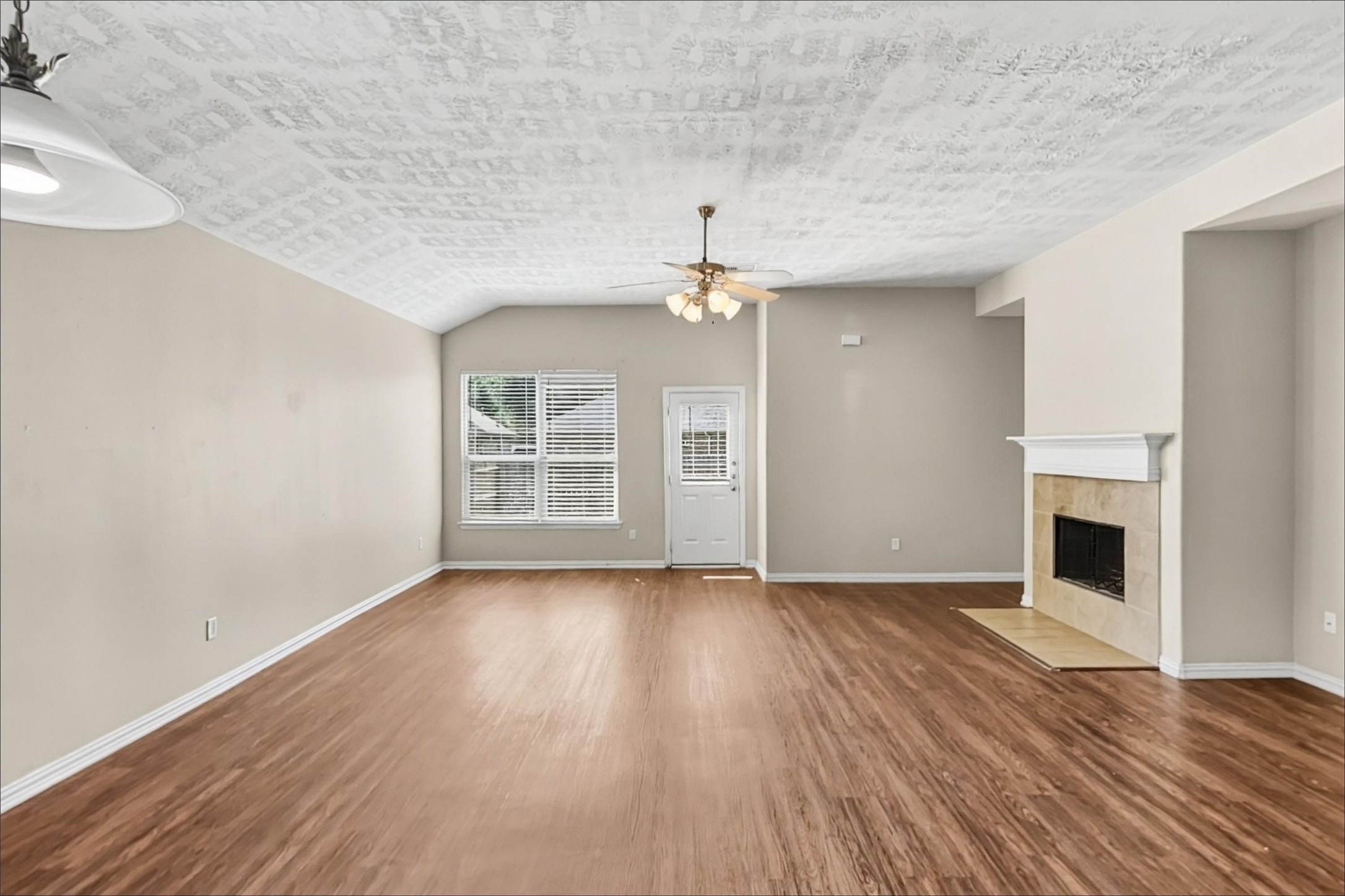 28914 Hidden Lake W Property Photo 6