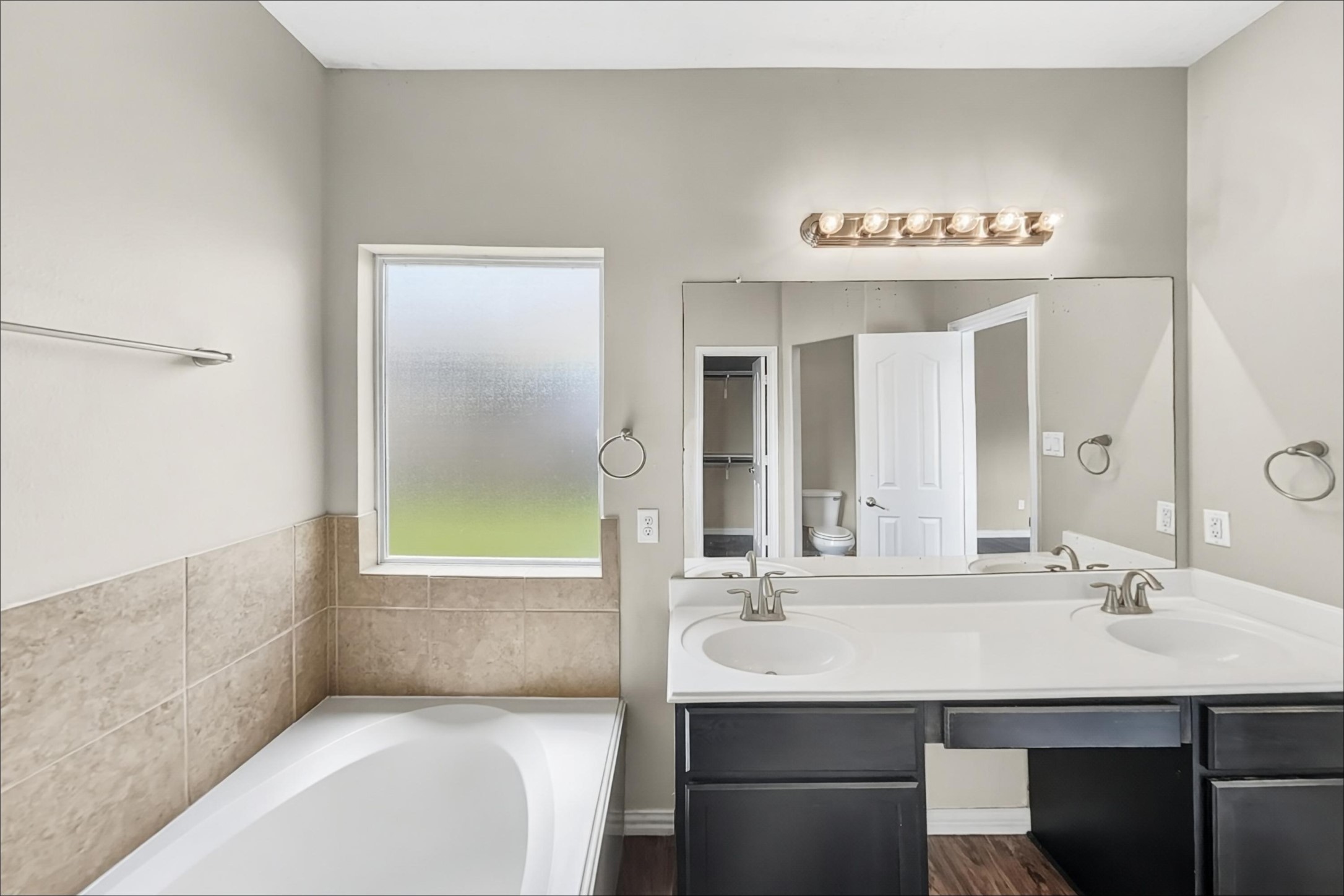 28914 Hidden Lake W Property Photo 9
