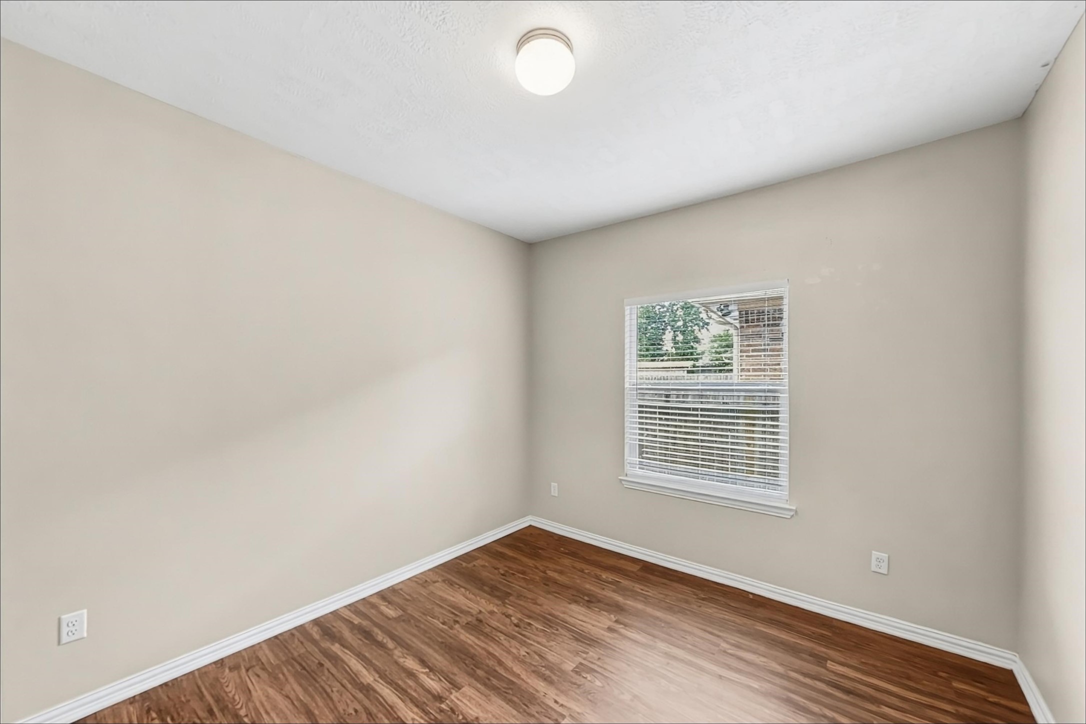 28914 Hidden Lake W Property Photo 15