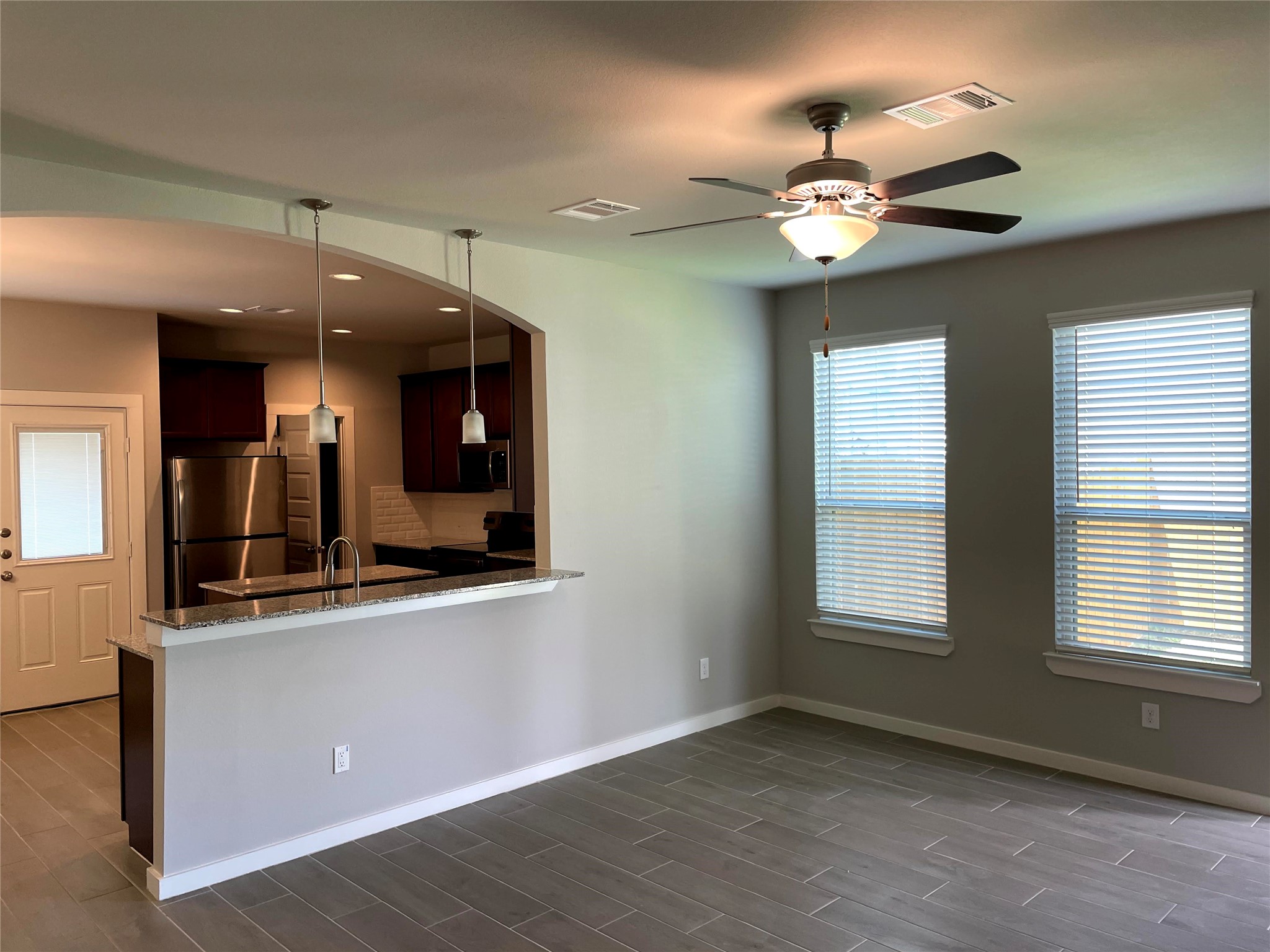 101 Wickersham B Property Photo 3