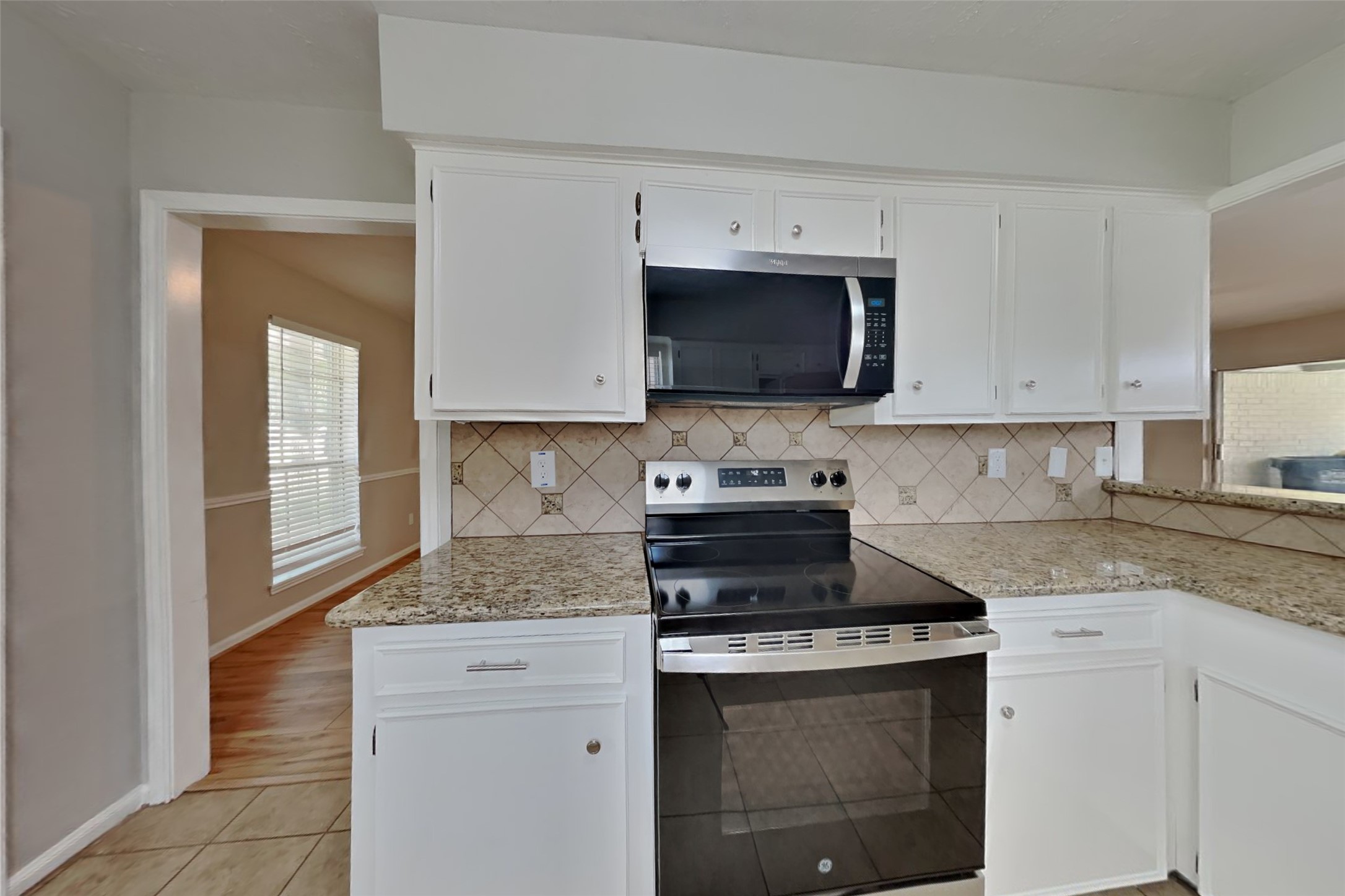 1920 Crooked Creek Lane Property Photo 5