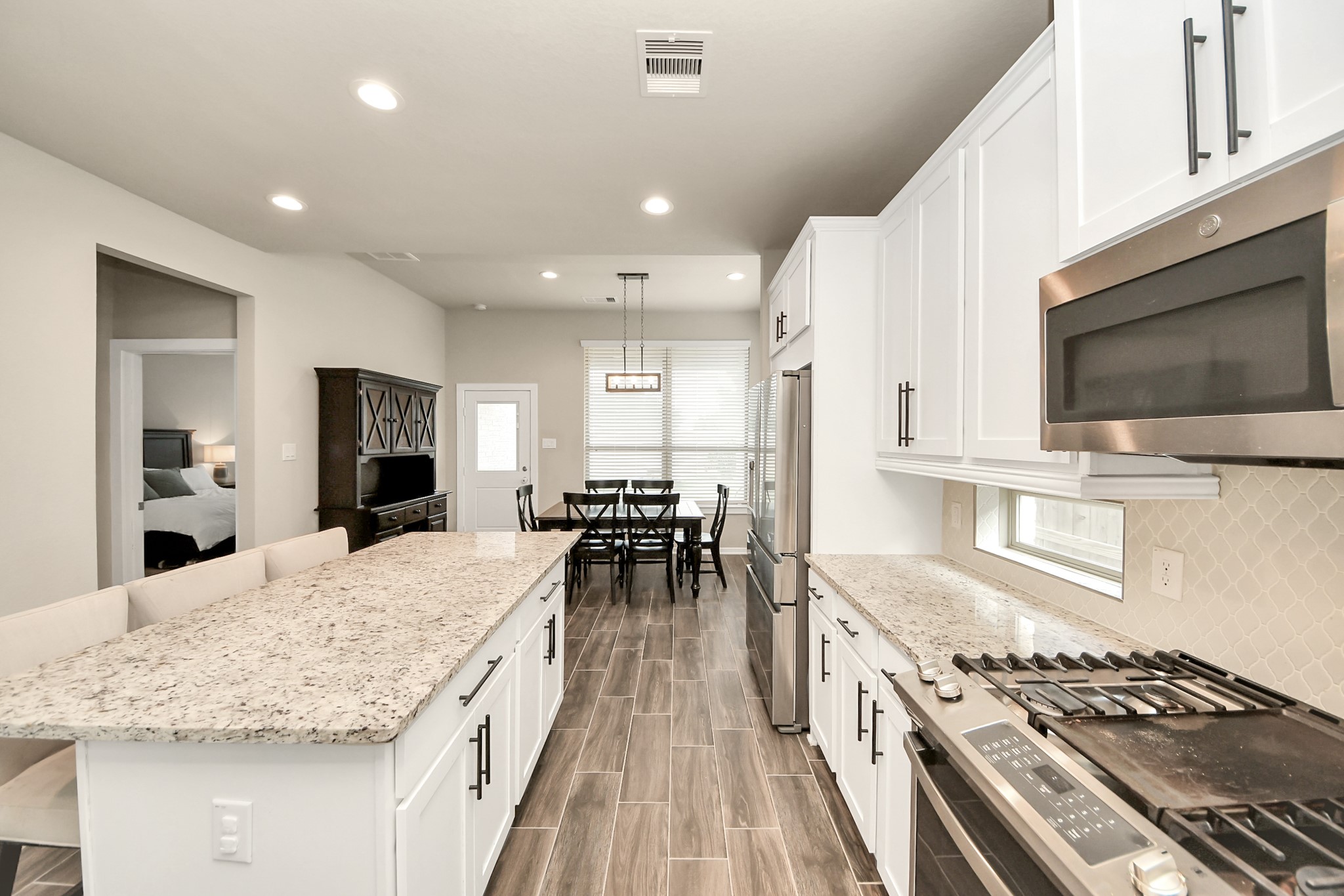 7010 Coneflower Creek Court Property Photo 3