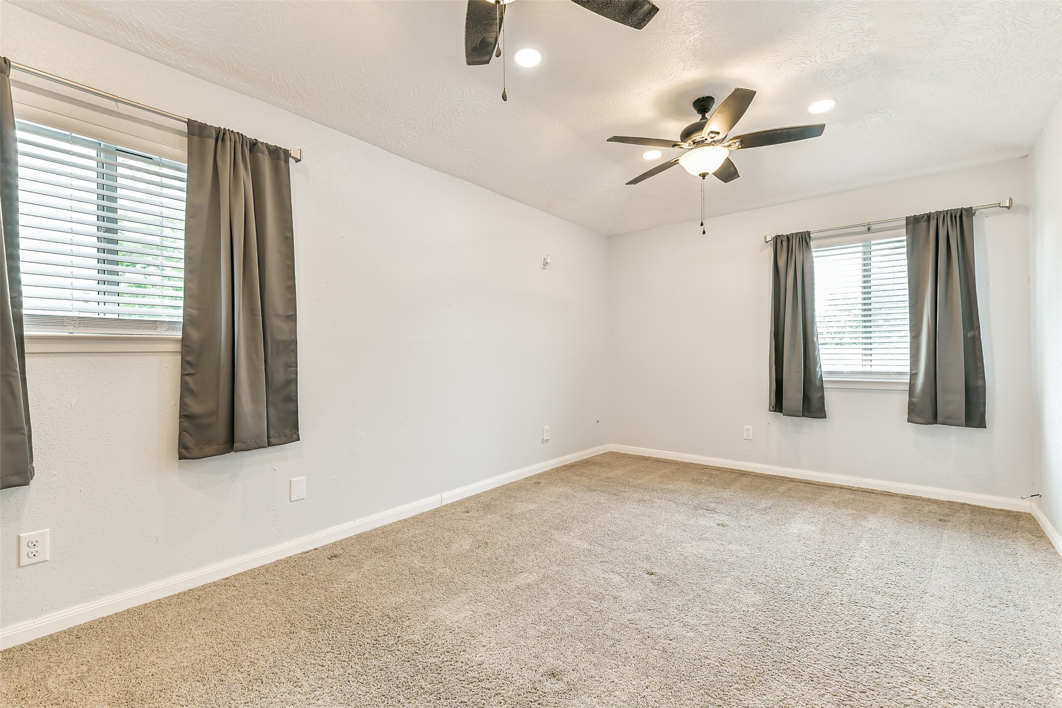 207 Woodvale Drive Property Photo 21