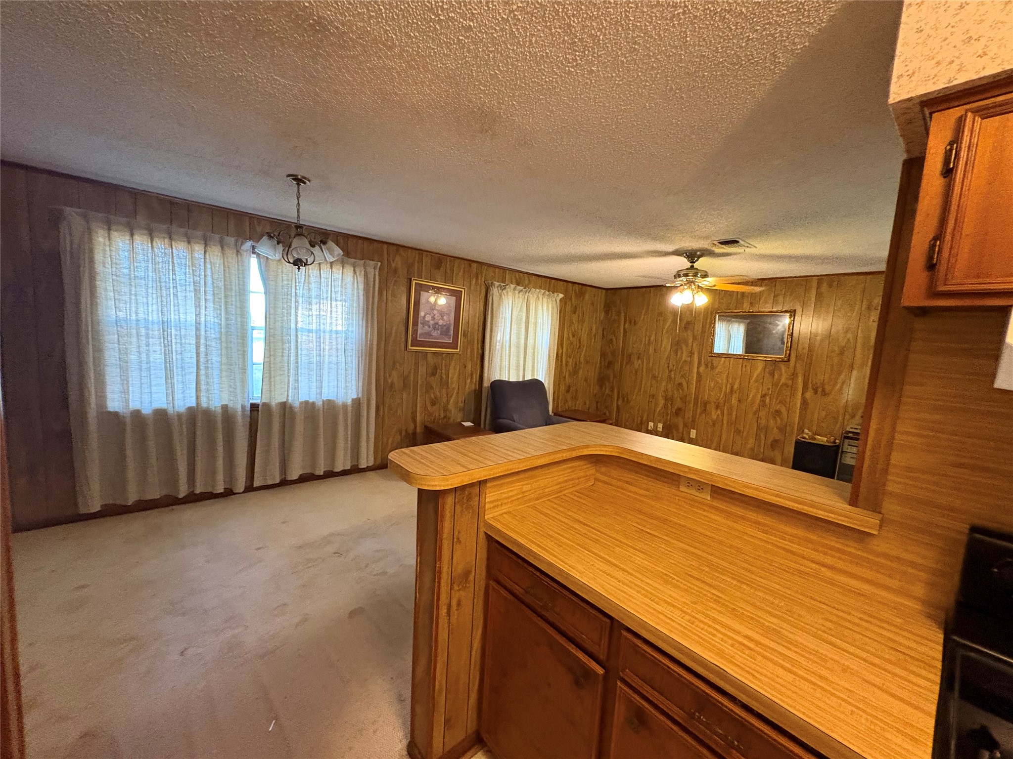 1006 Lee Road Road Property Photo 4