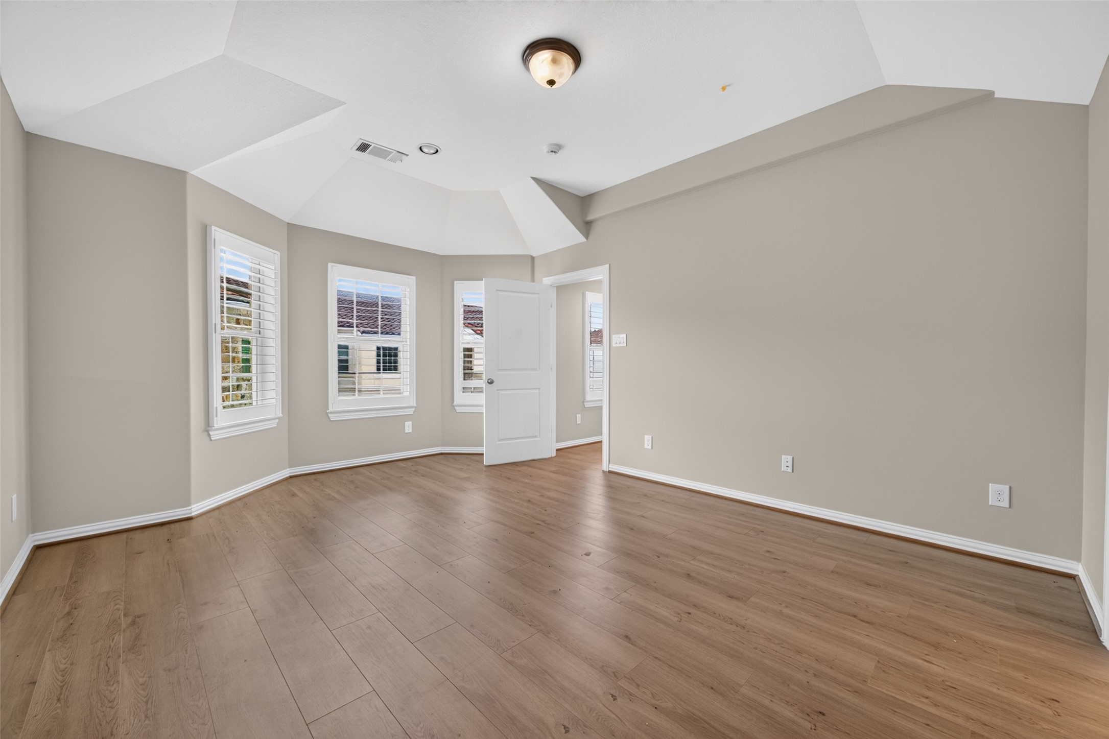 13423 Preston Cliff Court Property Photo 34