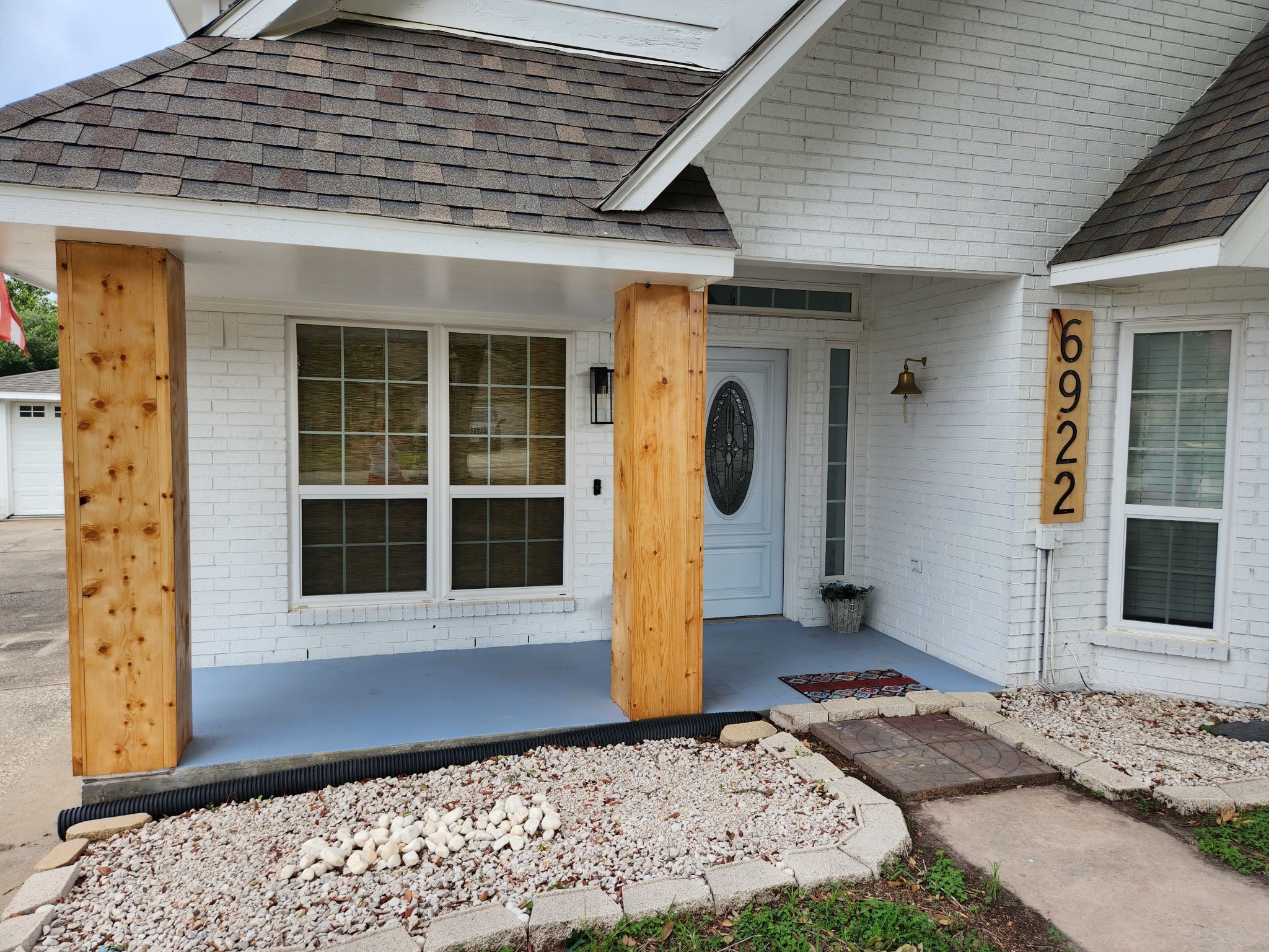 6922 Gentle Breeze Drive Property Photo 4