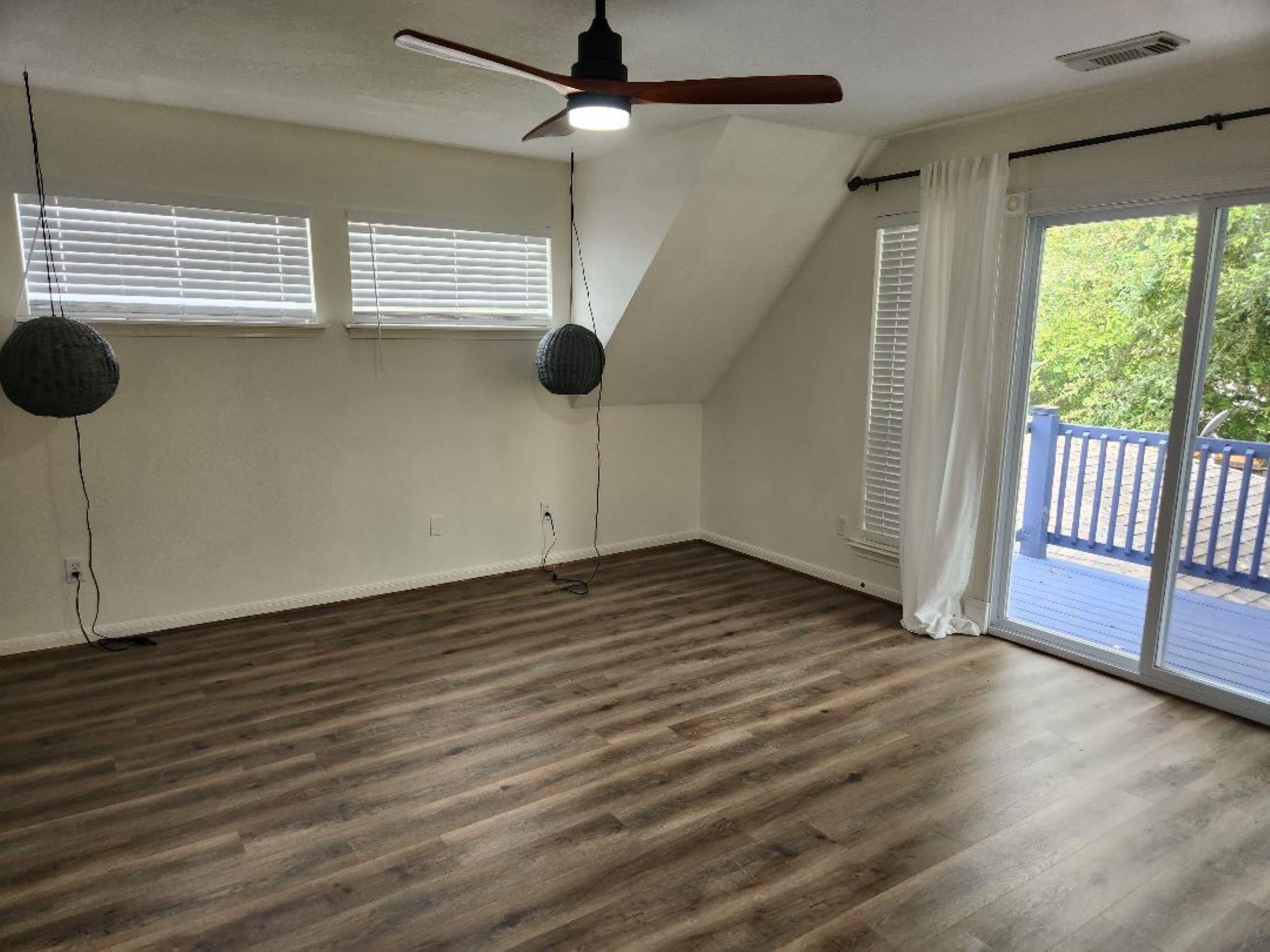 6922 Gentle Breeze Drive Property Photo 19
