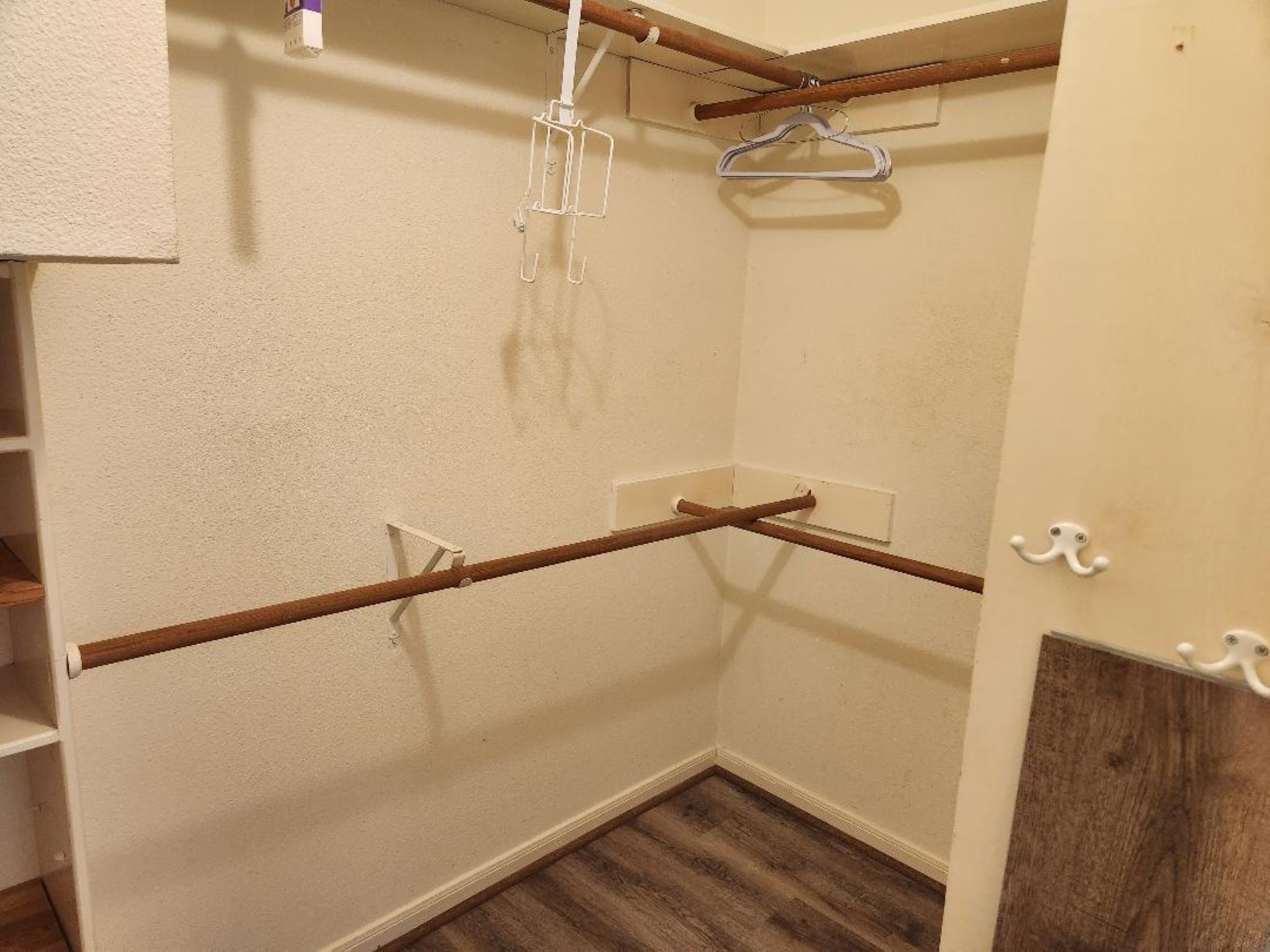 6922 Gentle Breeze Drive Property Photo 23