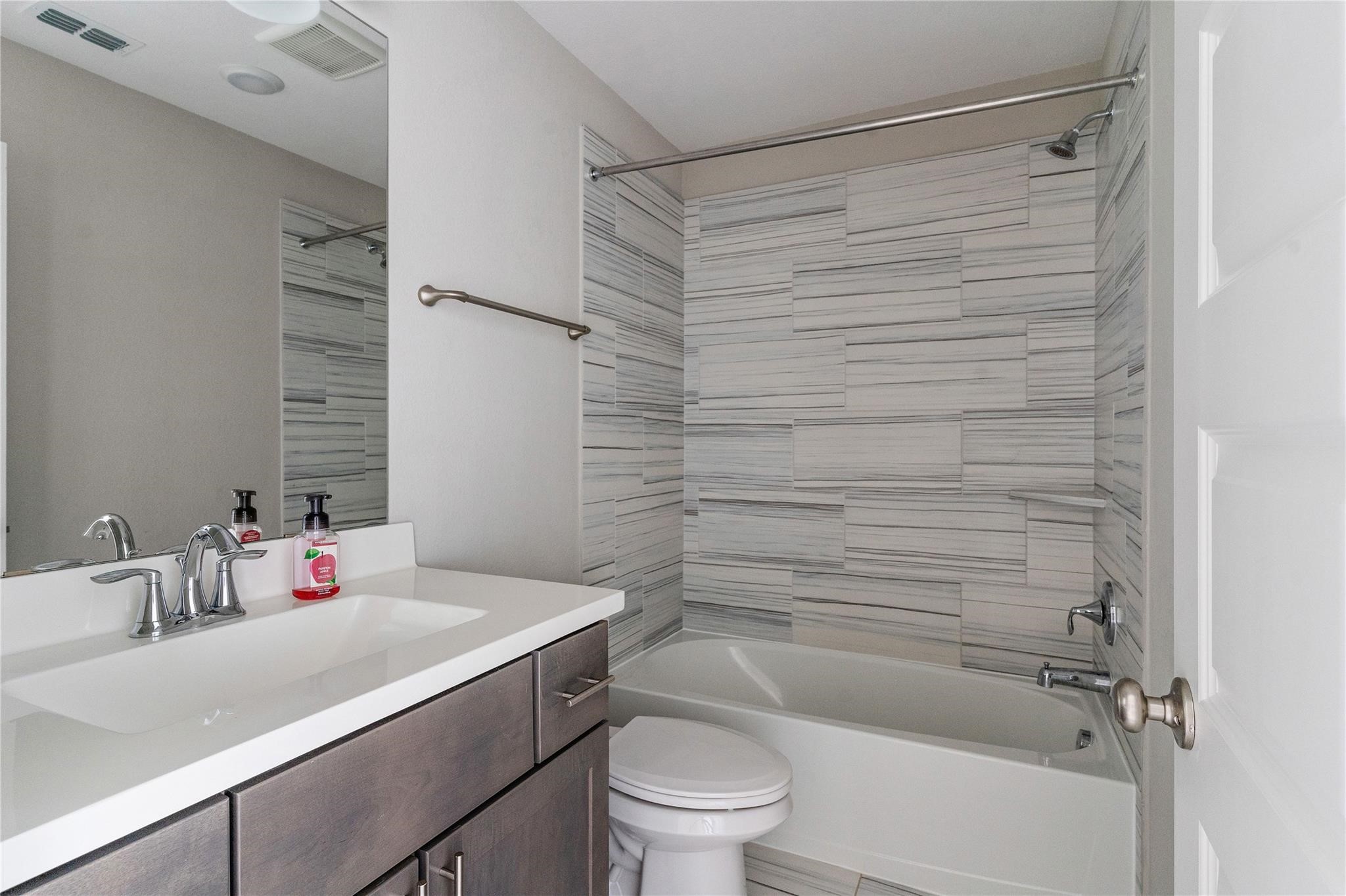 4702 Cold Stream Court Property Photo 6