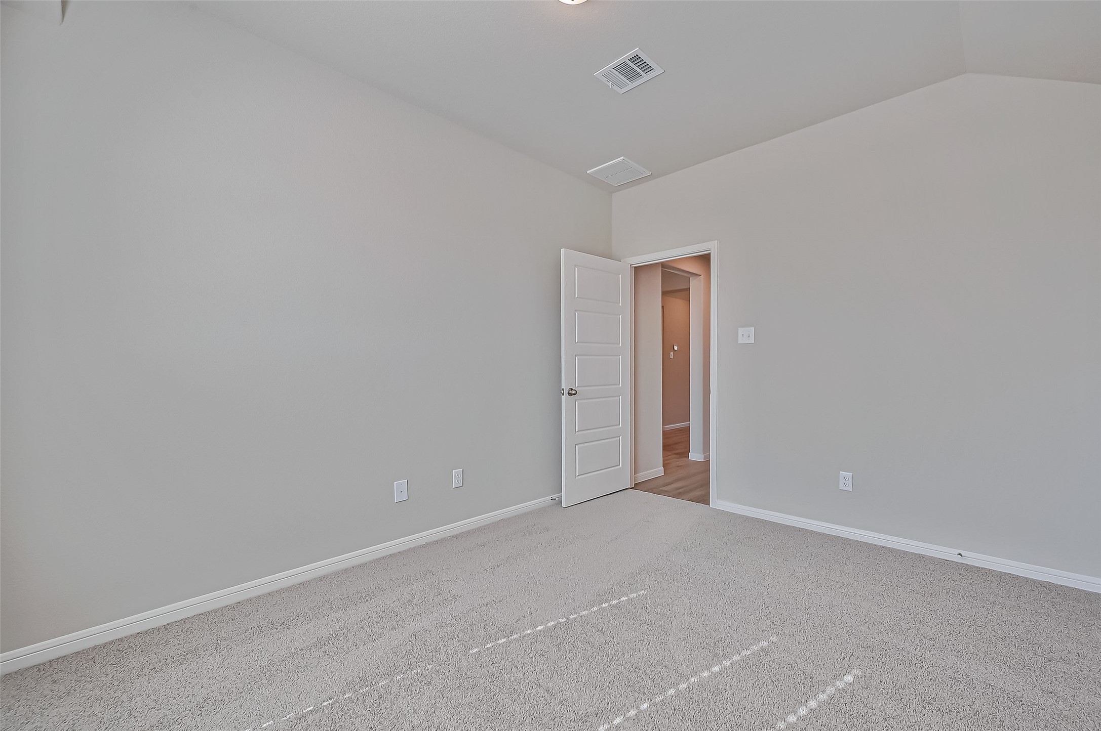 22006 Oia Island Drive Property Photo 15